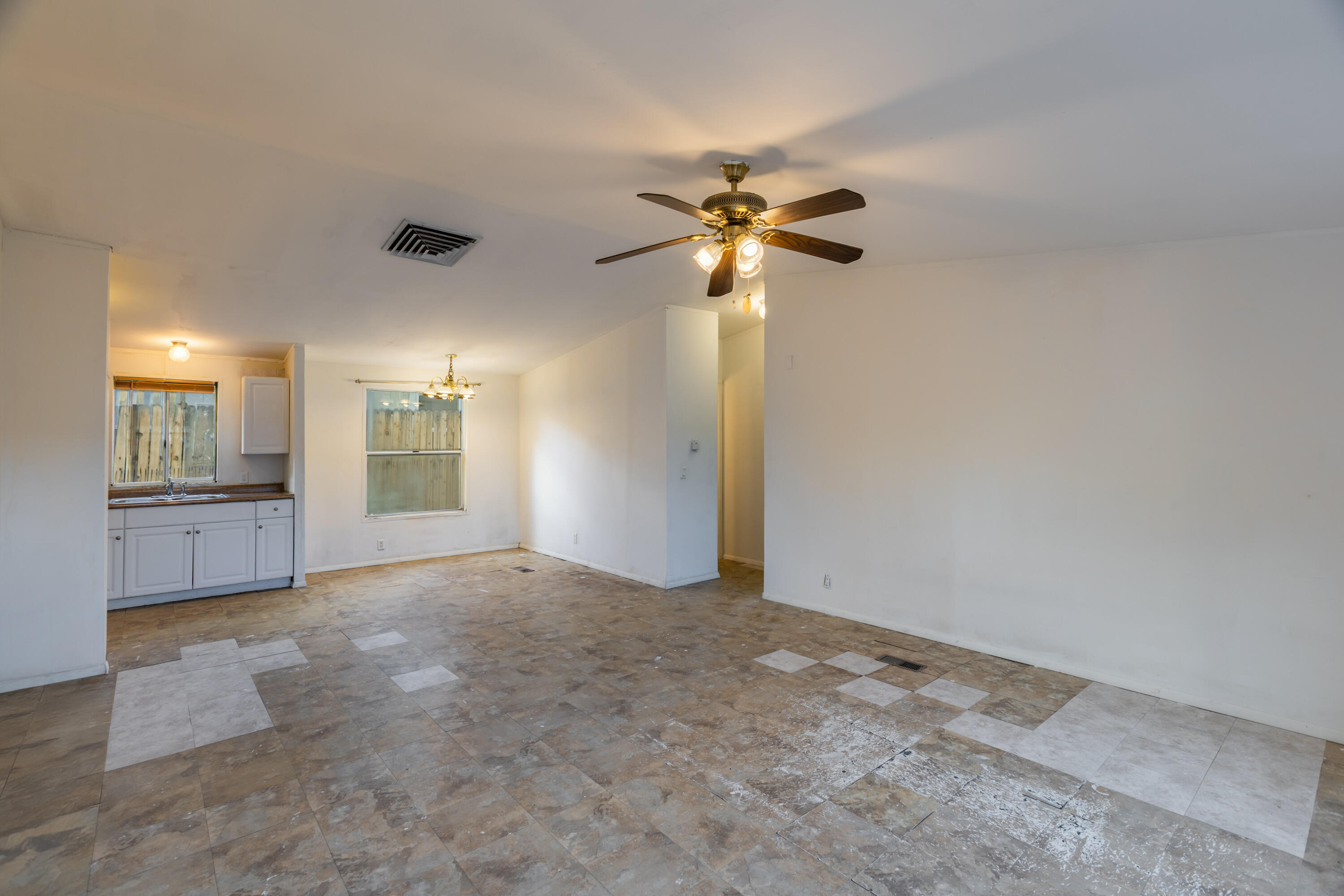 Homes for sale in Albuquerque, NM | 209 Westcourt Pl Nw, Albuquerque, NM 87105 | MLS# 1091310