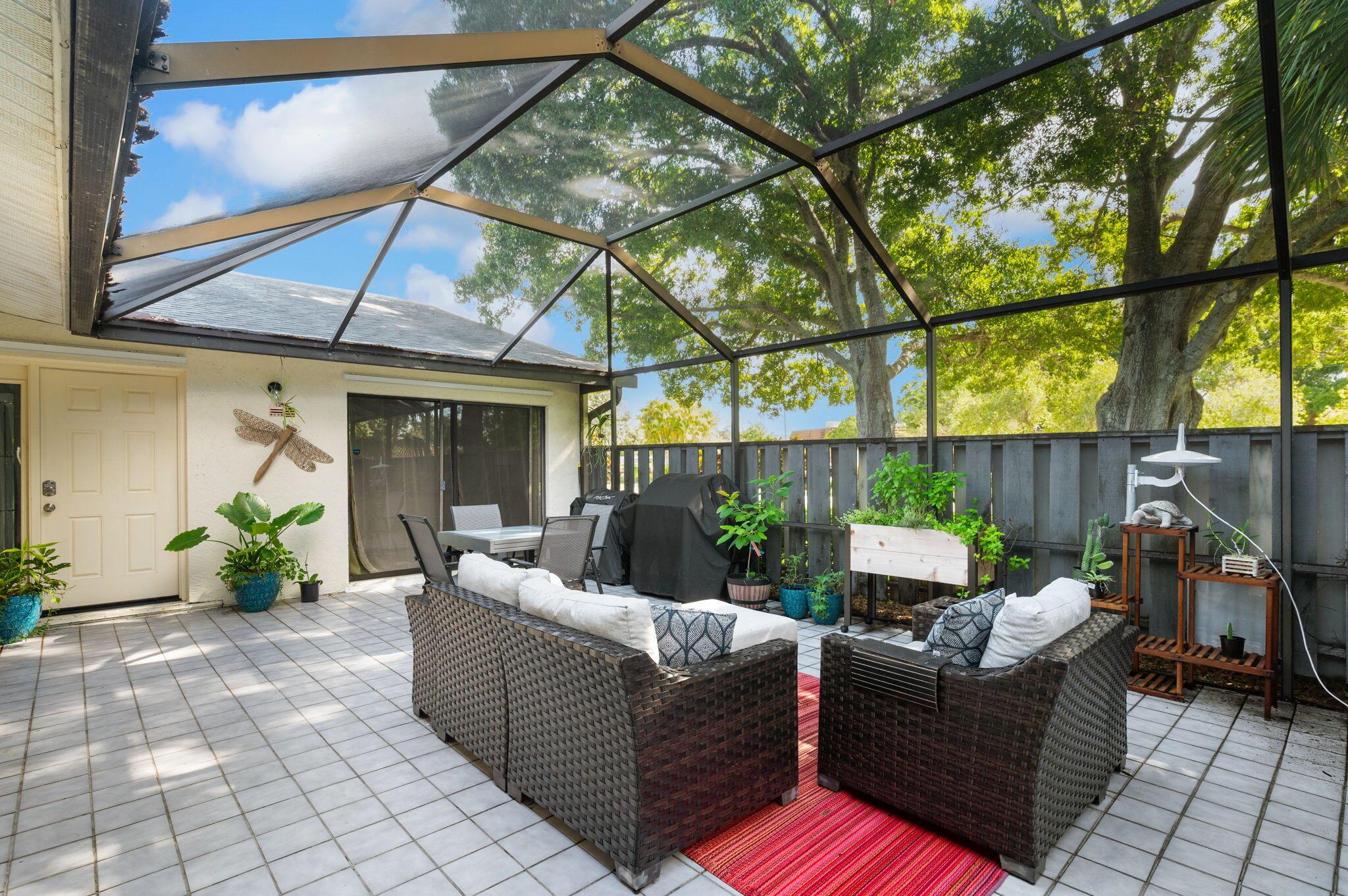 Homes for sale in Fort Pierce, FL | 1433 Captains Walk #18d, Fort Pierce, FL 34950 | MLS# R11123517