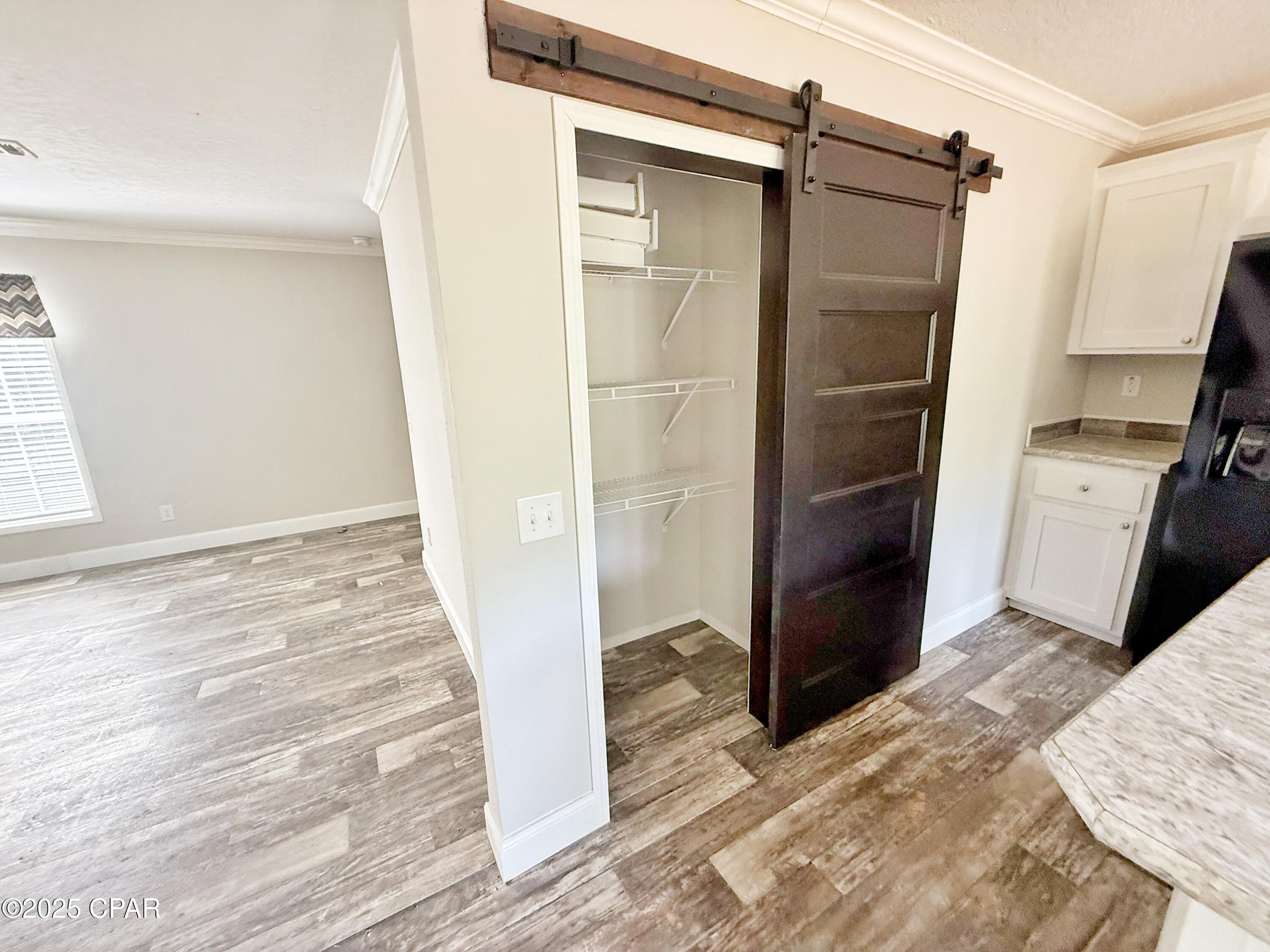 Image 11 For 1818 Kaham Lane