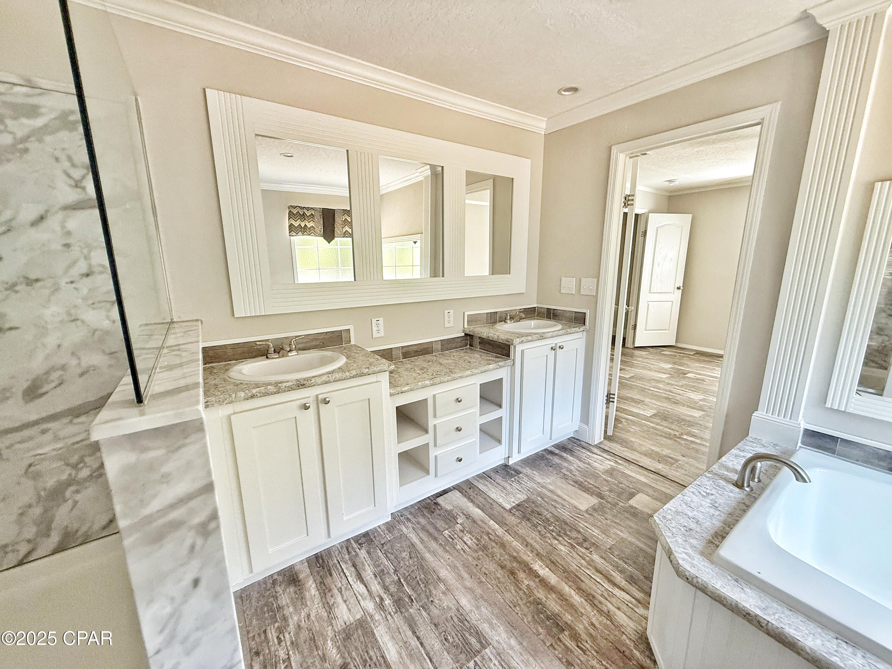 Image 17 For 1818 Kaham Lane