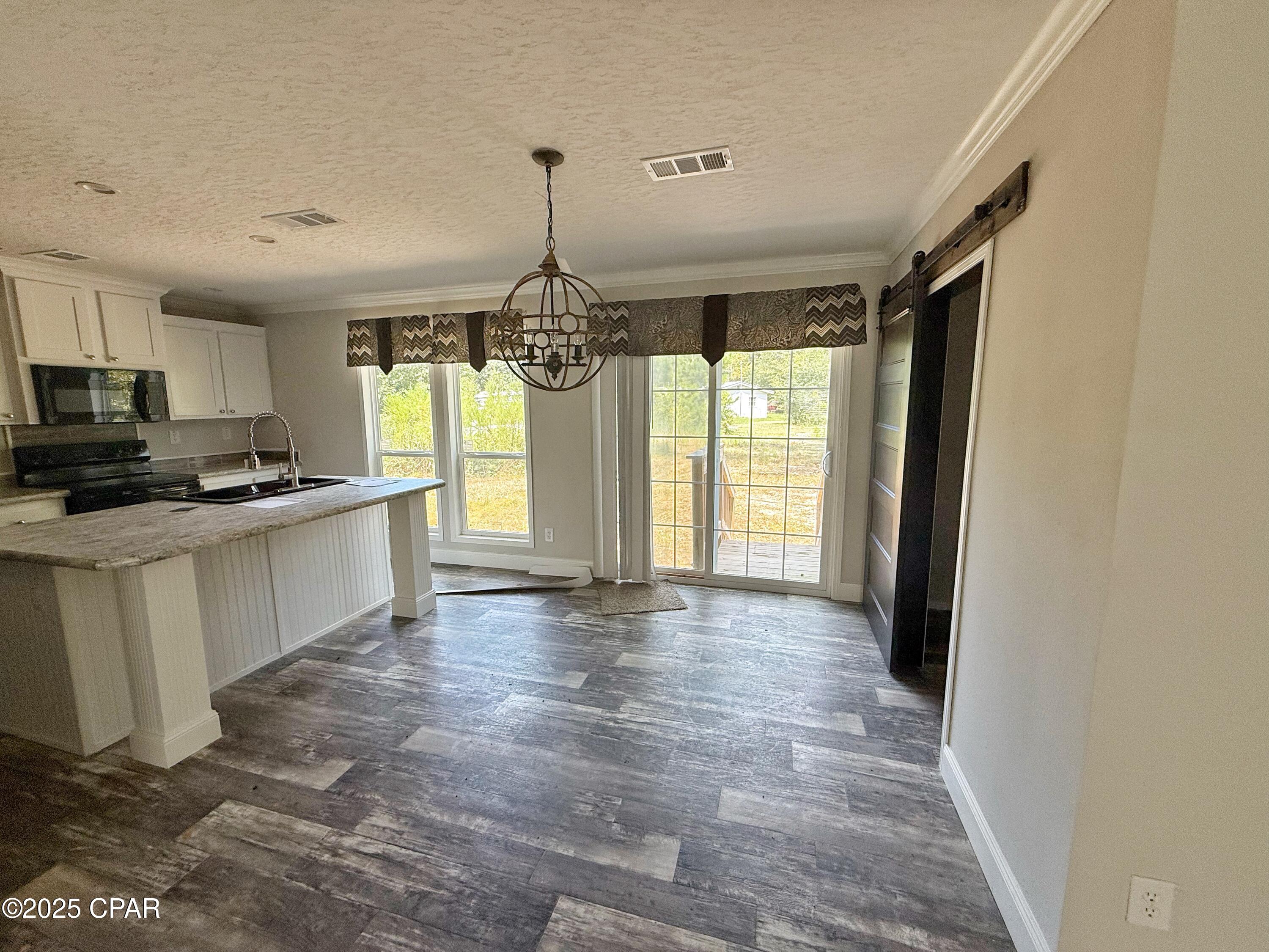 Image 8 For 1818 Kaham Lane