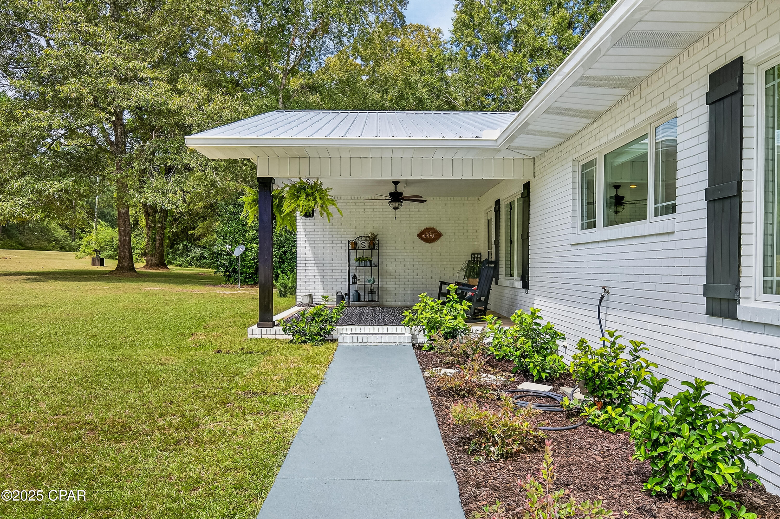 Image 5 For 1955 Highway 181