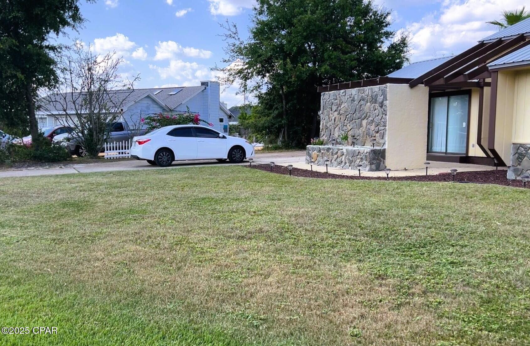 Image 3 For 602 Gabriel Street