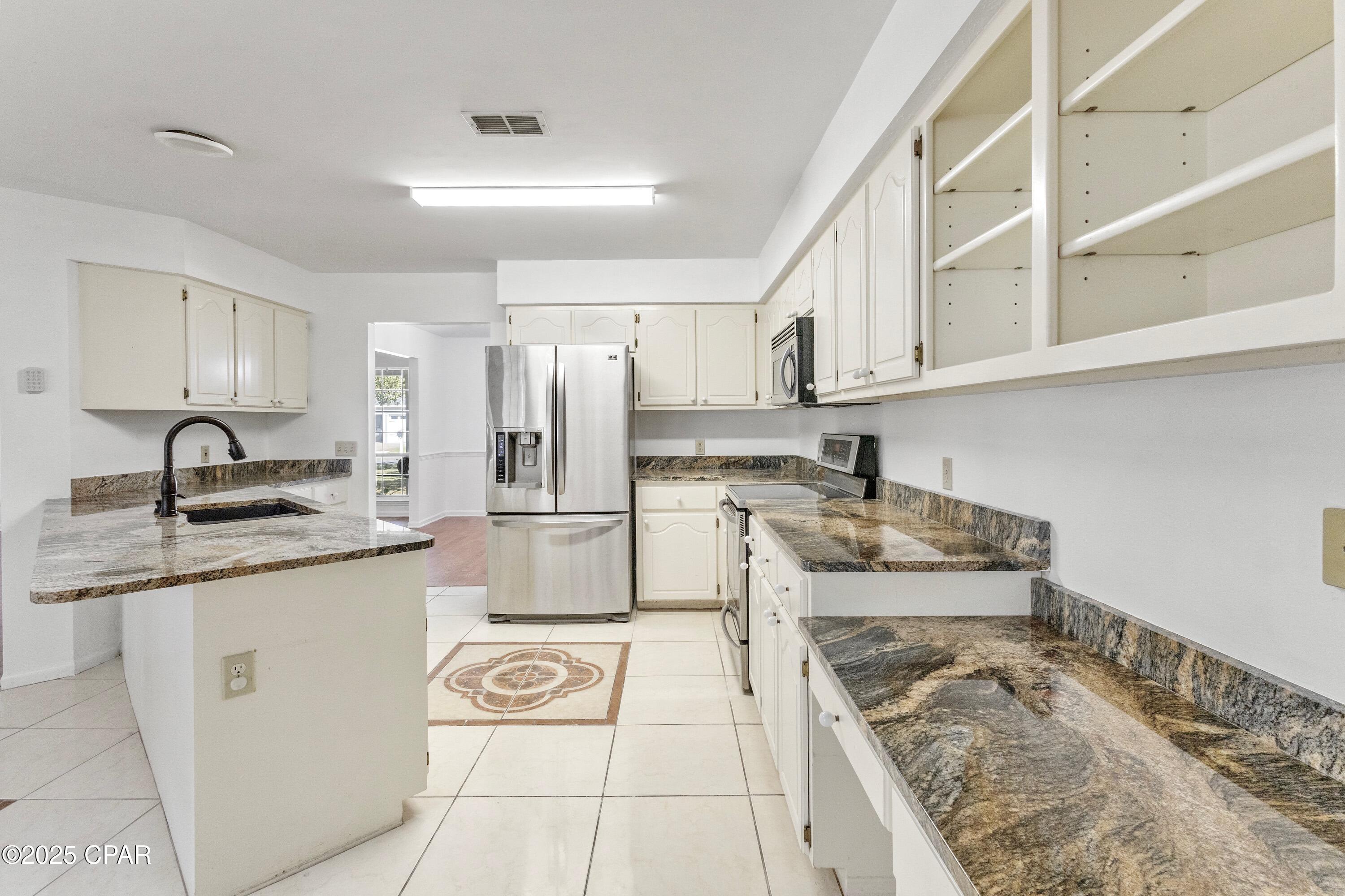 Image 7 For 333 Moonlight Bay Drive