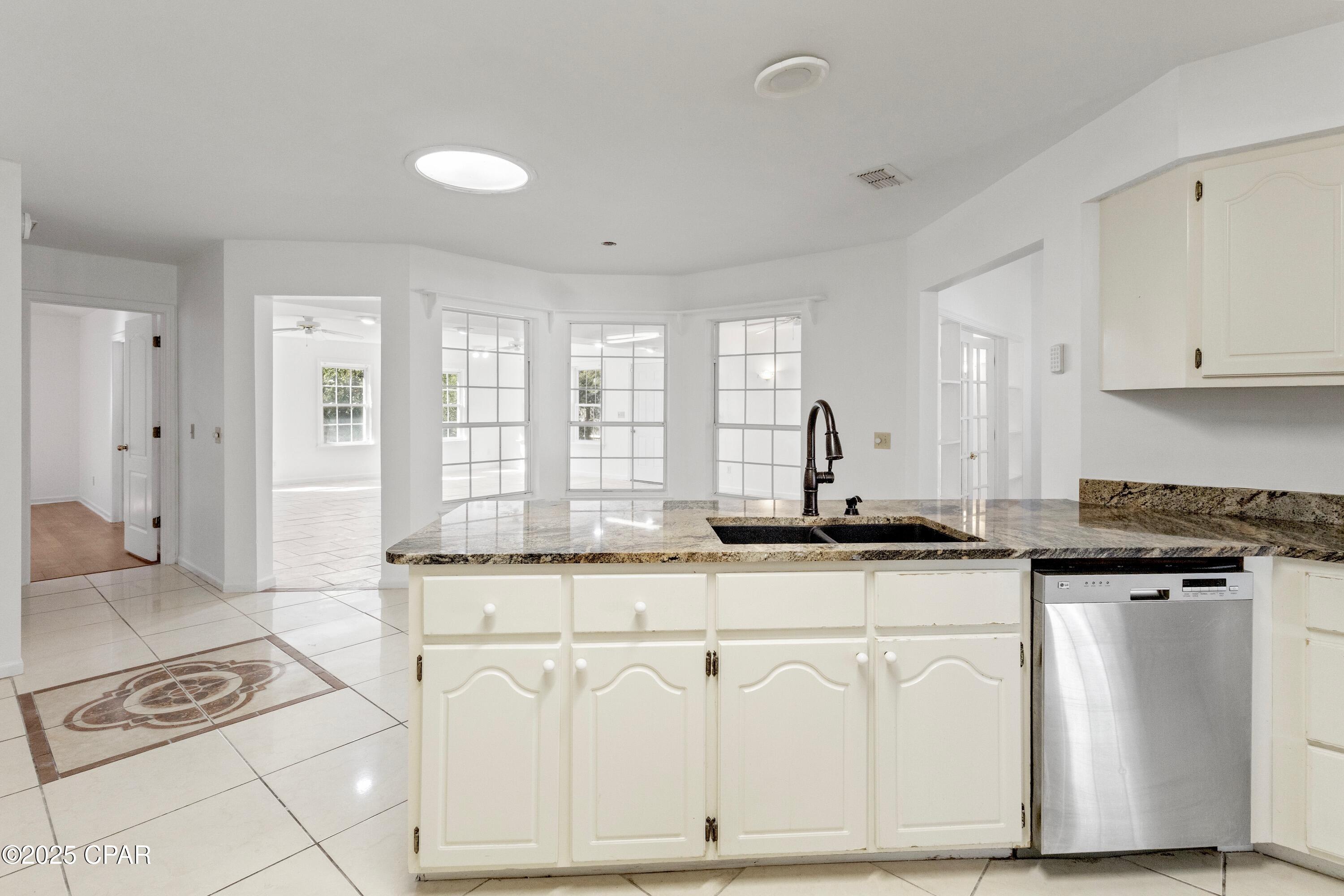 Image 9 For 333 Moonlight Bay Drive