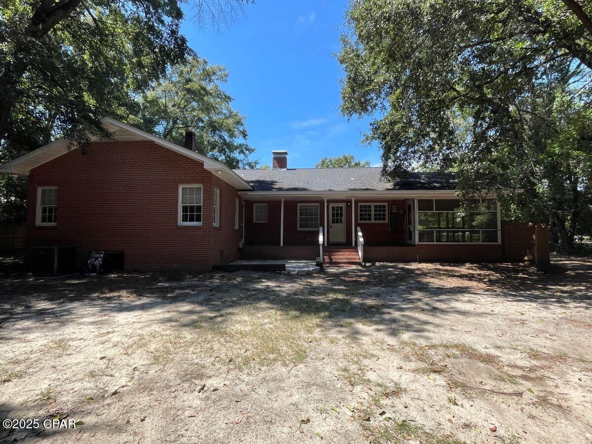 Image 10 For 111 Main Street