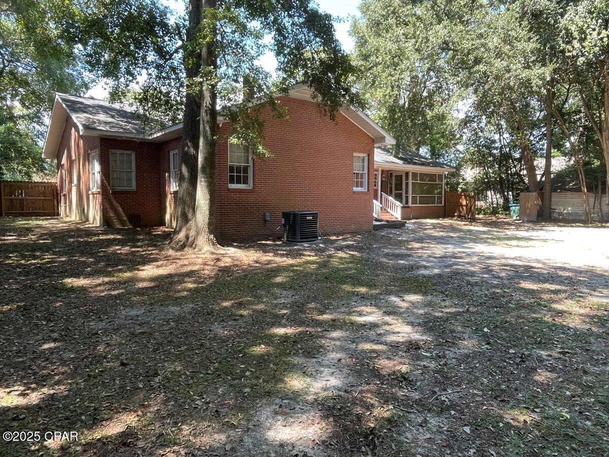 Image 12 For 111 Main Street