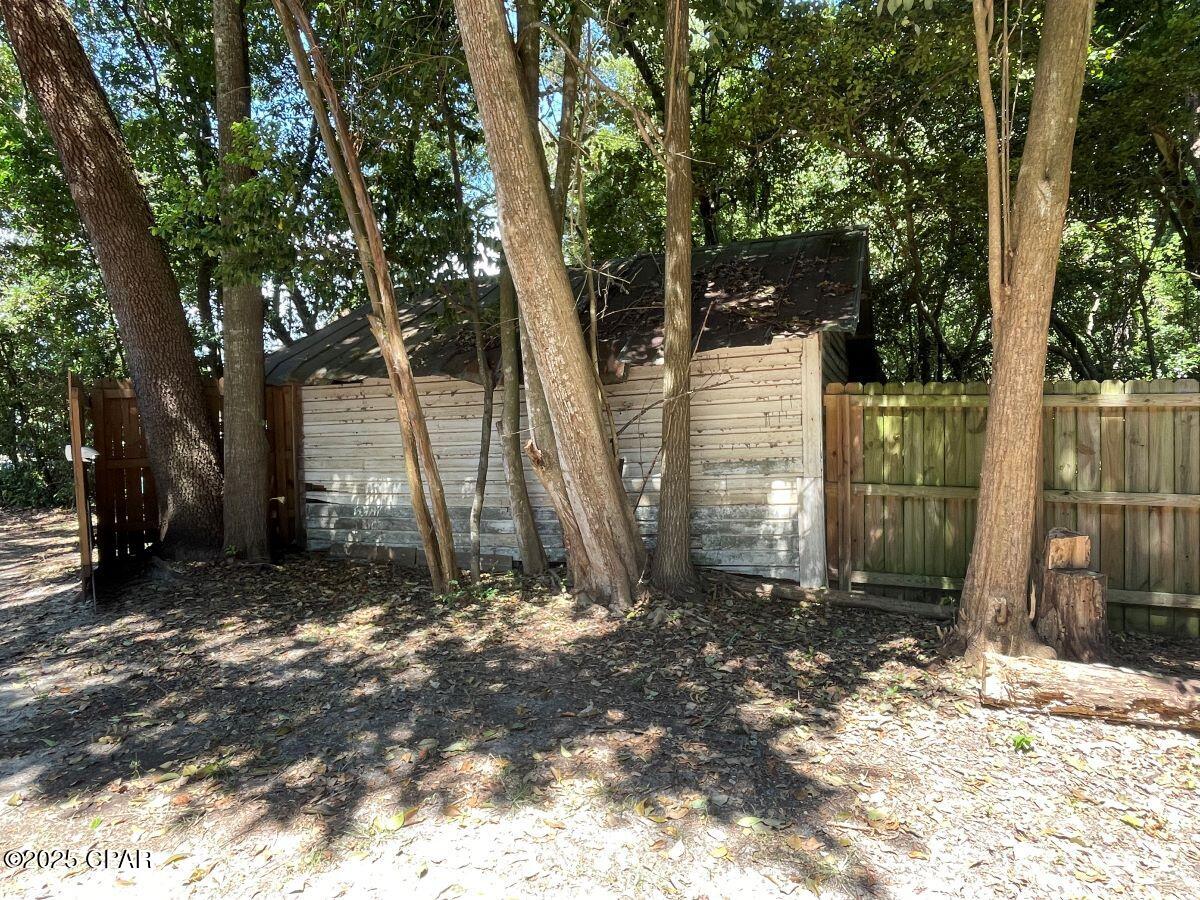 Image 17 For 111 Main Street