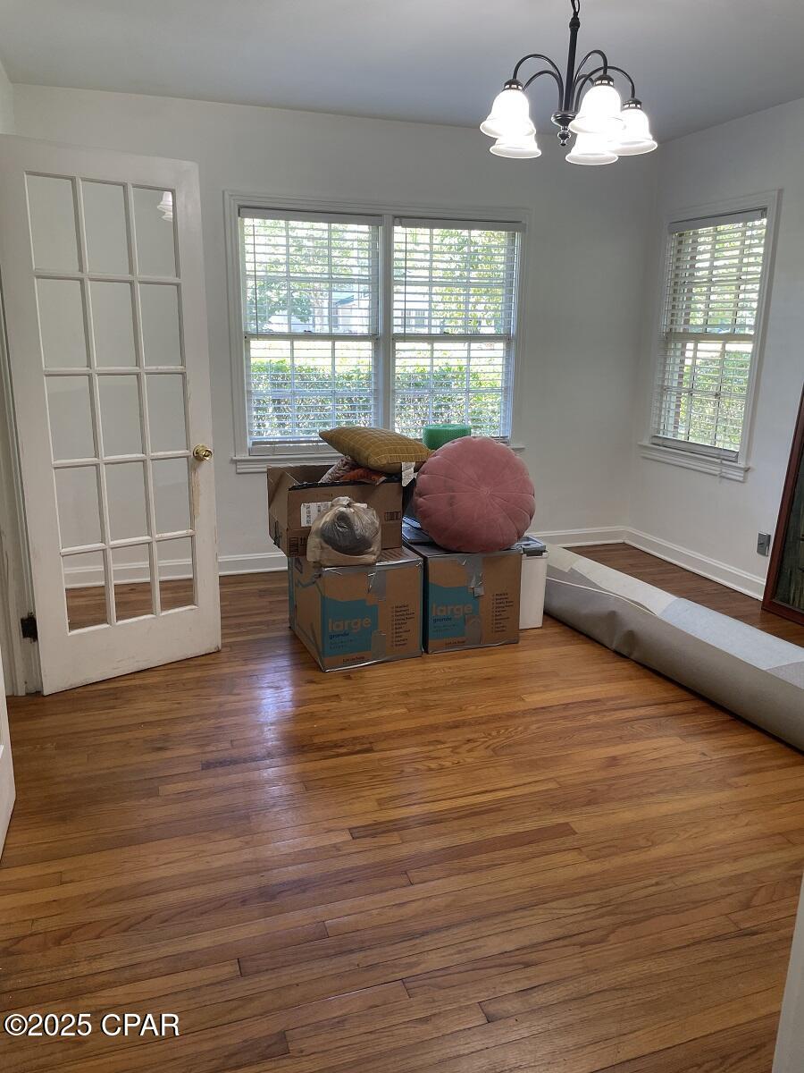 Image 24 For 111 Main Street