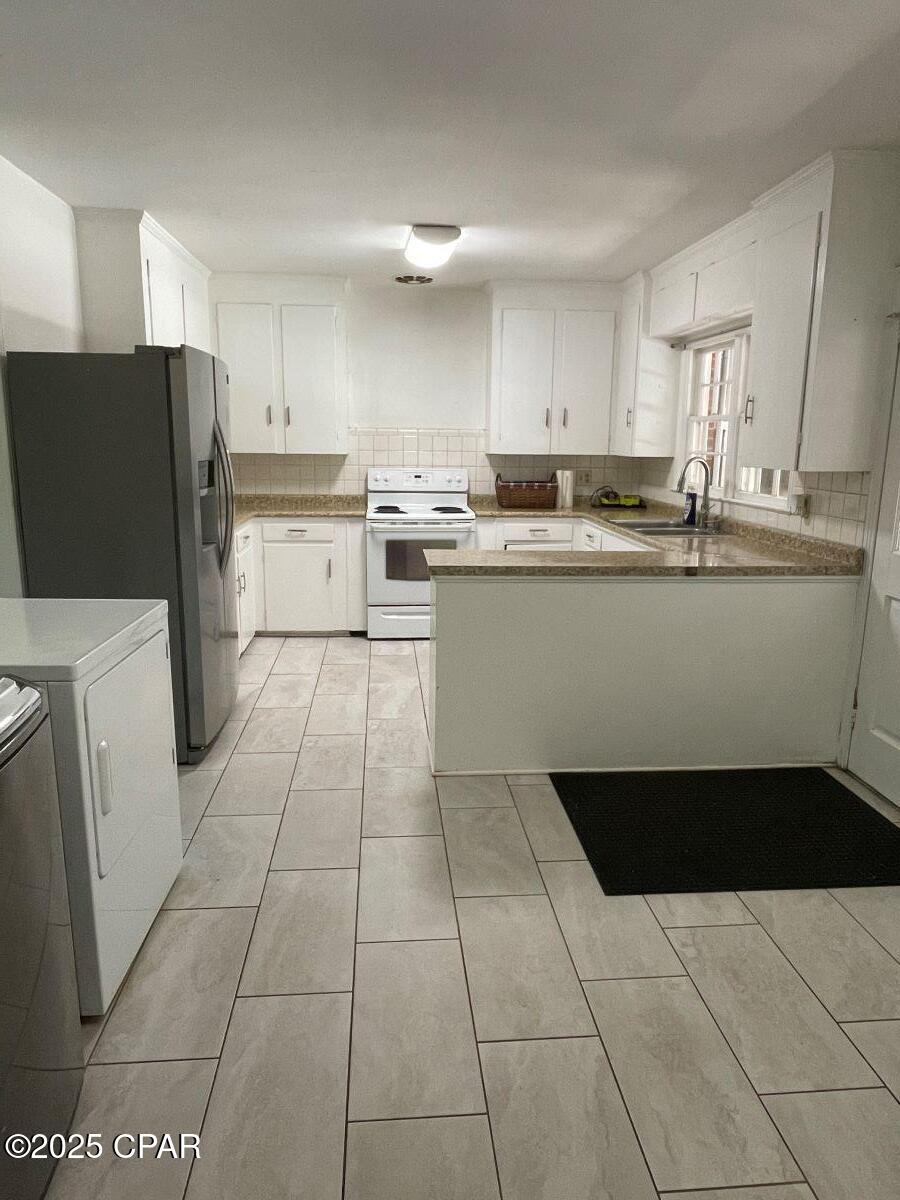 Image 27 For 111 Main Street