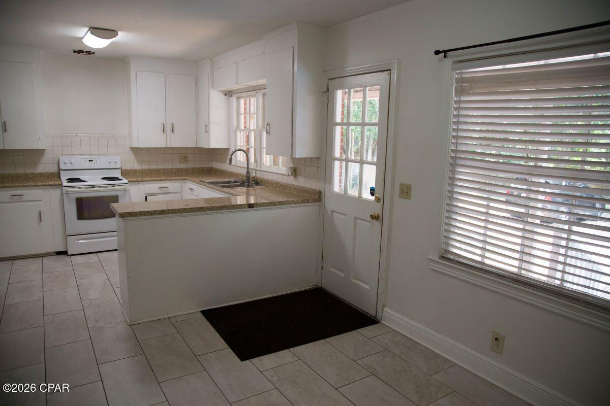 Image 28 For 111 Main Street