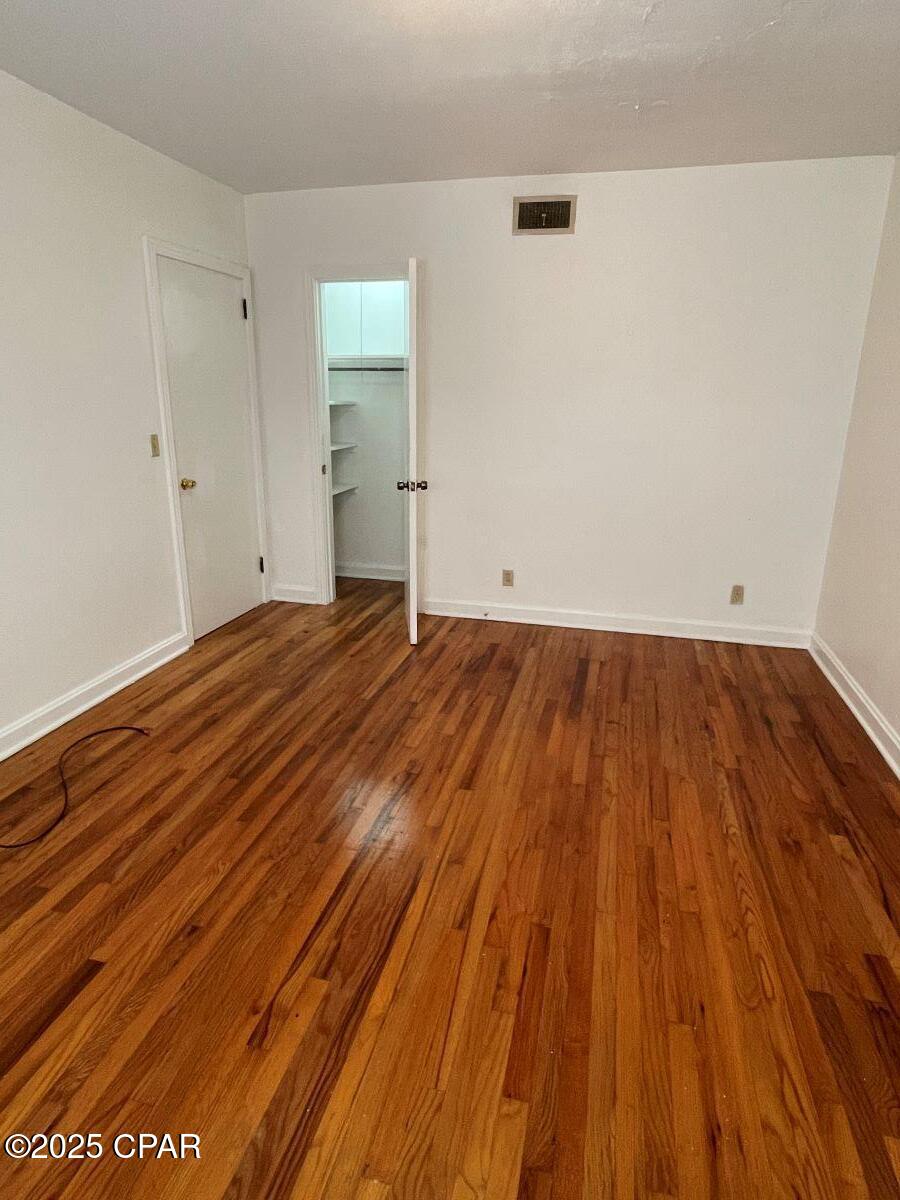 Image 31 For 111 Main Street