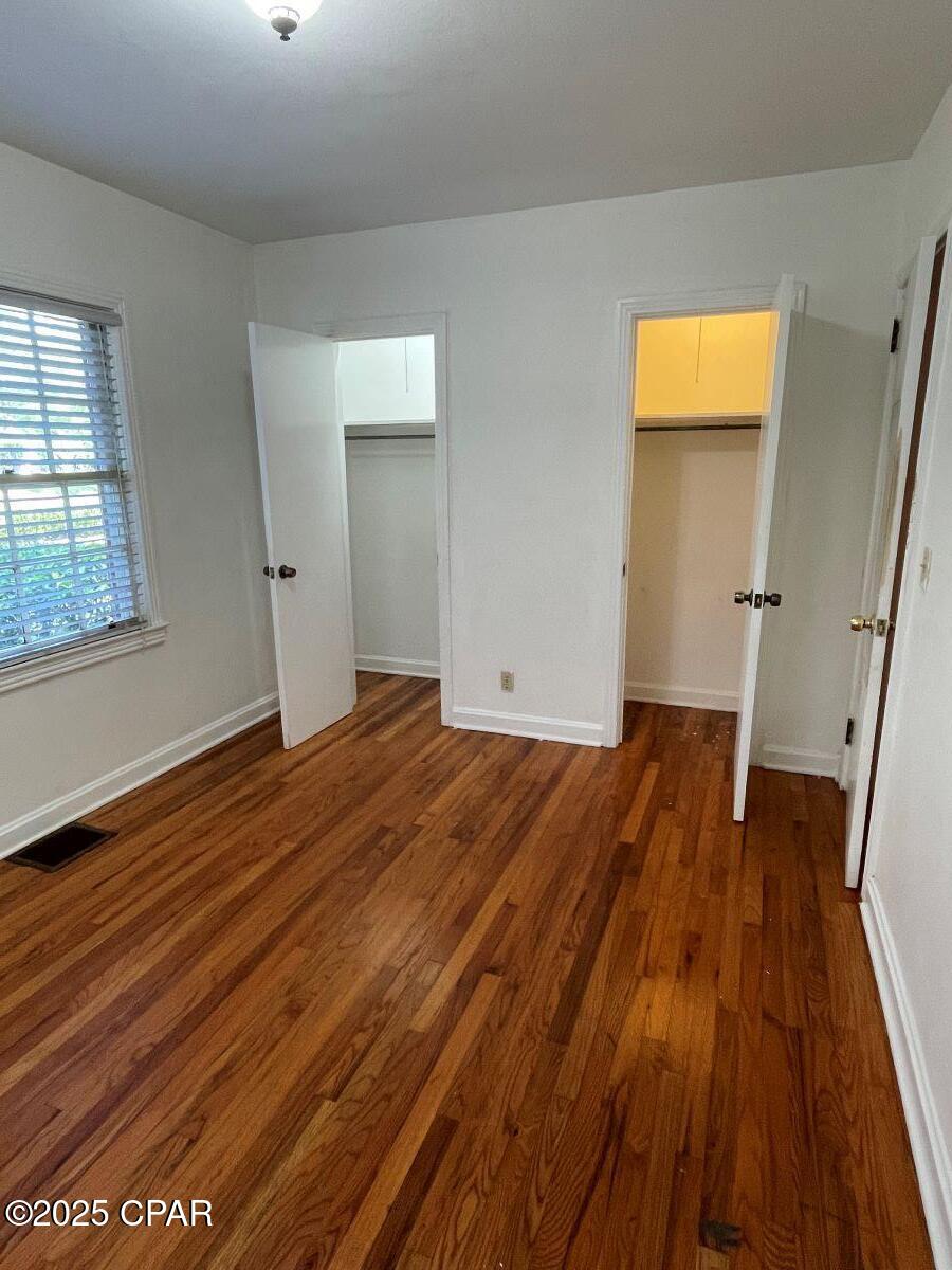 Image 33 For 111 Main Street