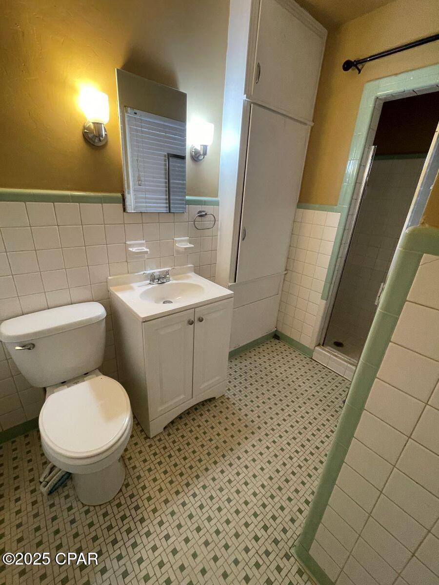 Image 41 For 111 Main Street