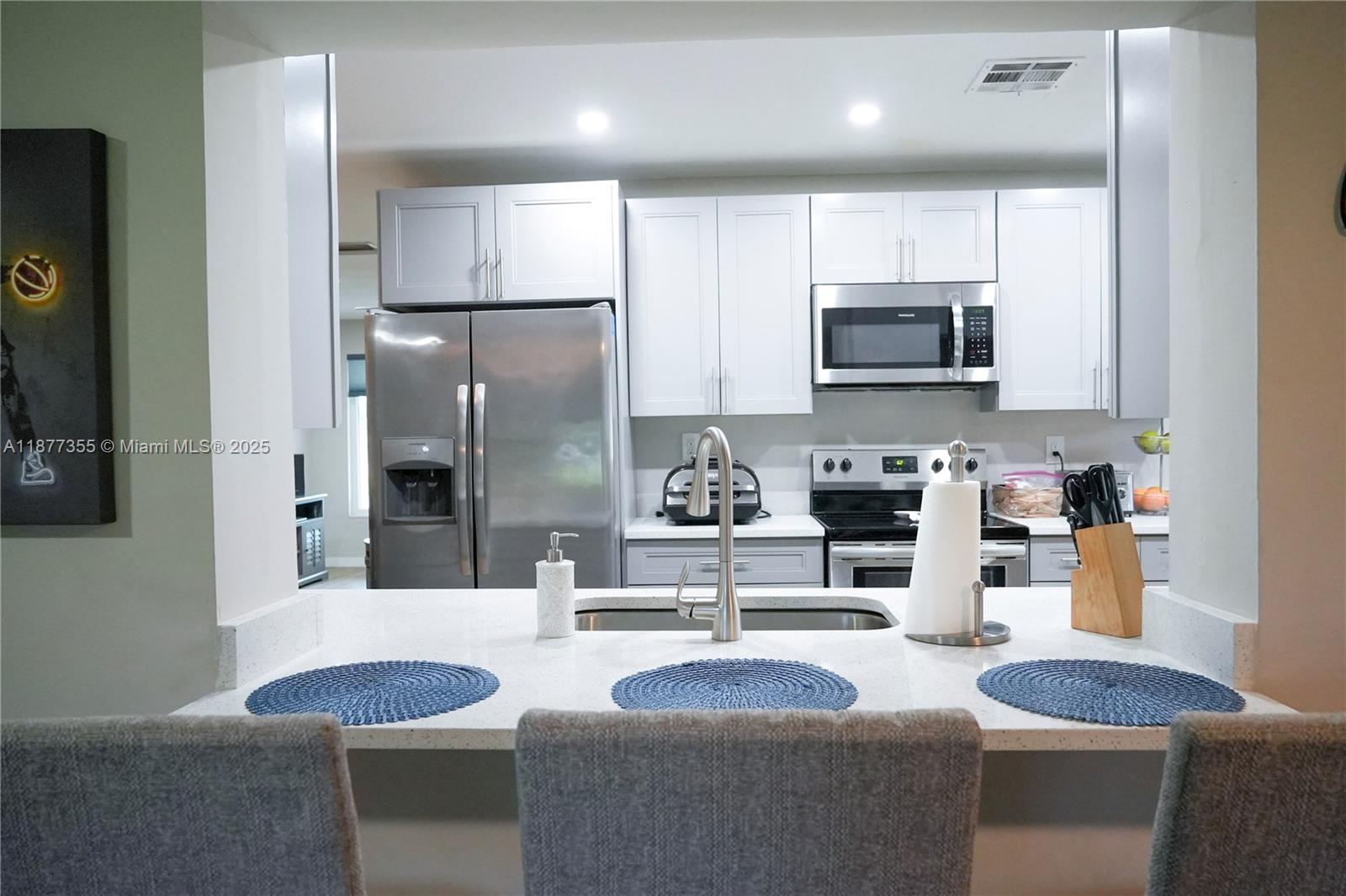 Mainlands Of Tamarac Lake