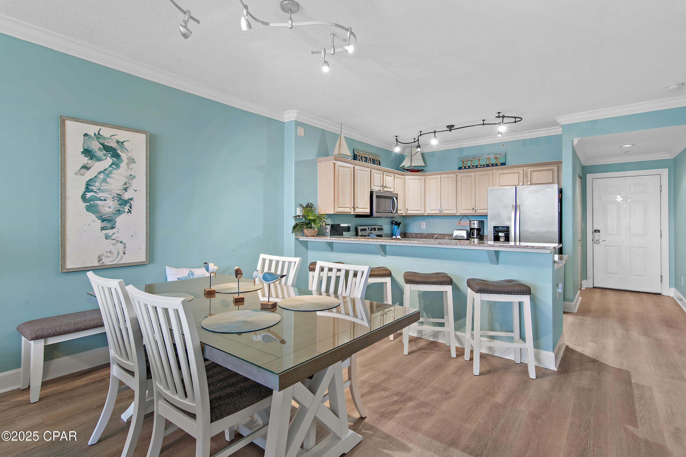 Image 12 For 17545 Front Beach  1104