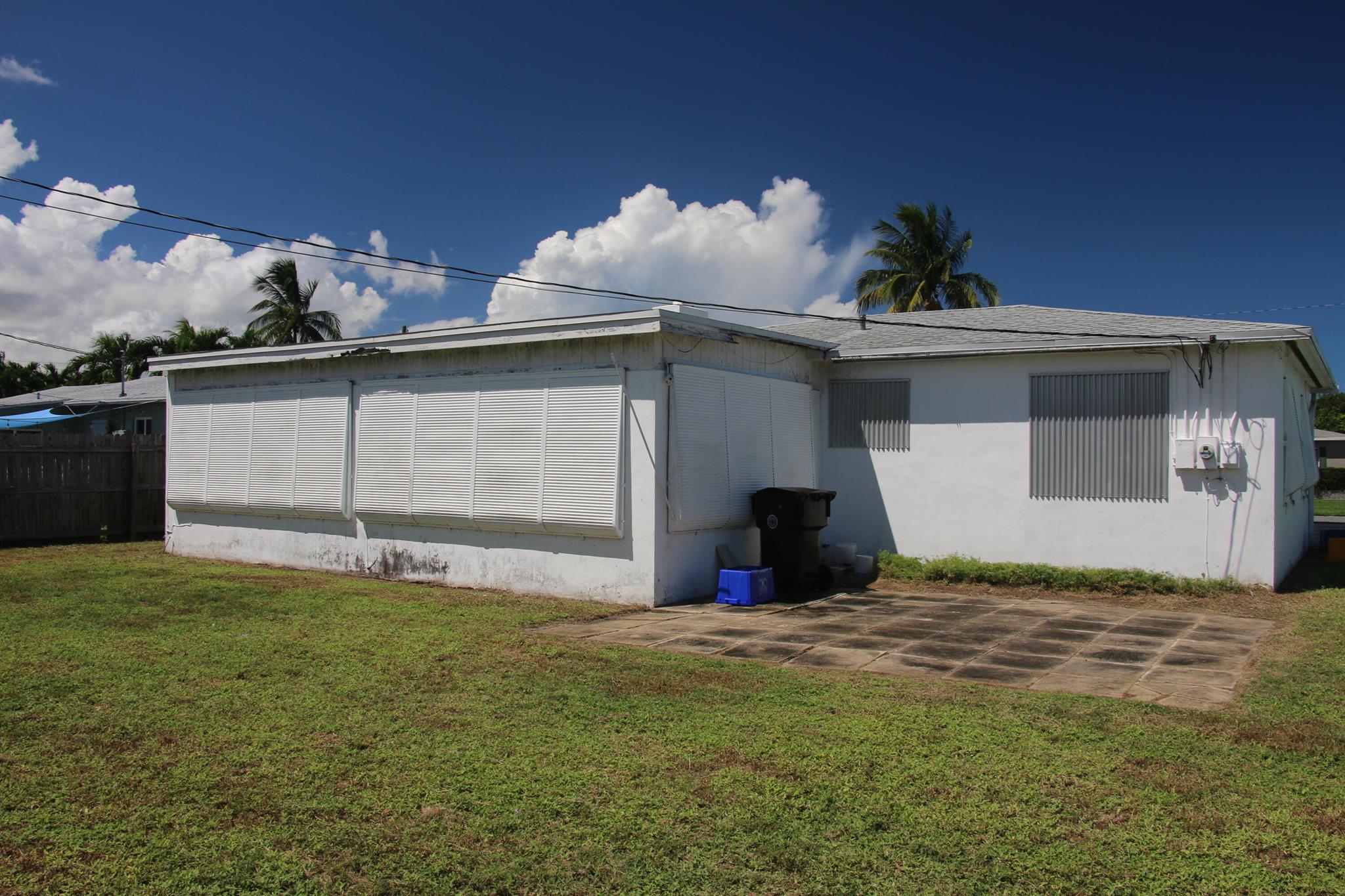 Homes for sale in West Palm Beach, FL | 354 Laurie Road, West Palm Beach, FL 33405 | MLS# R11123681