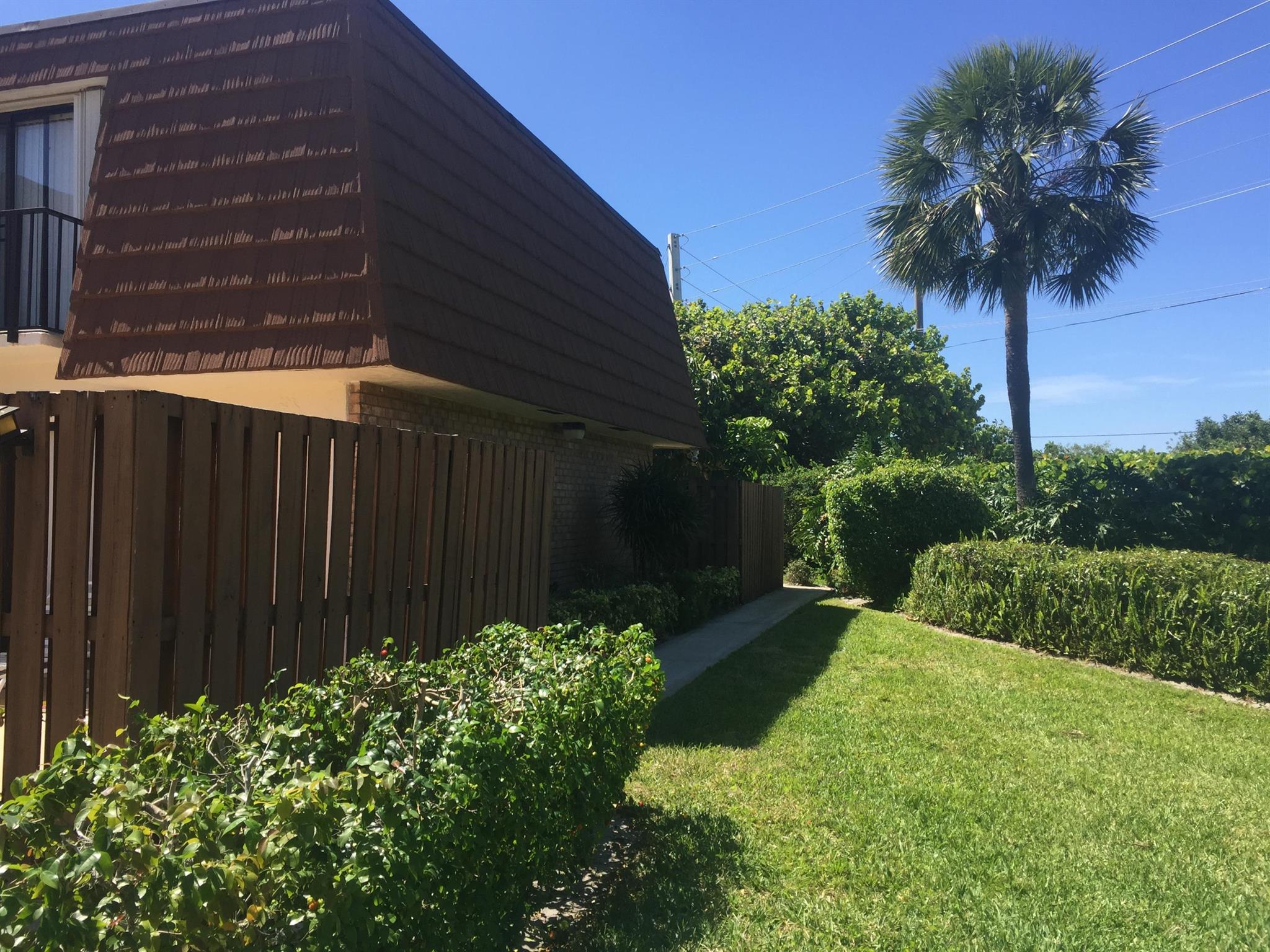 Tequesta Hills Condo