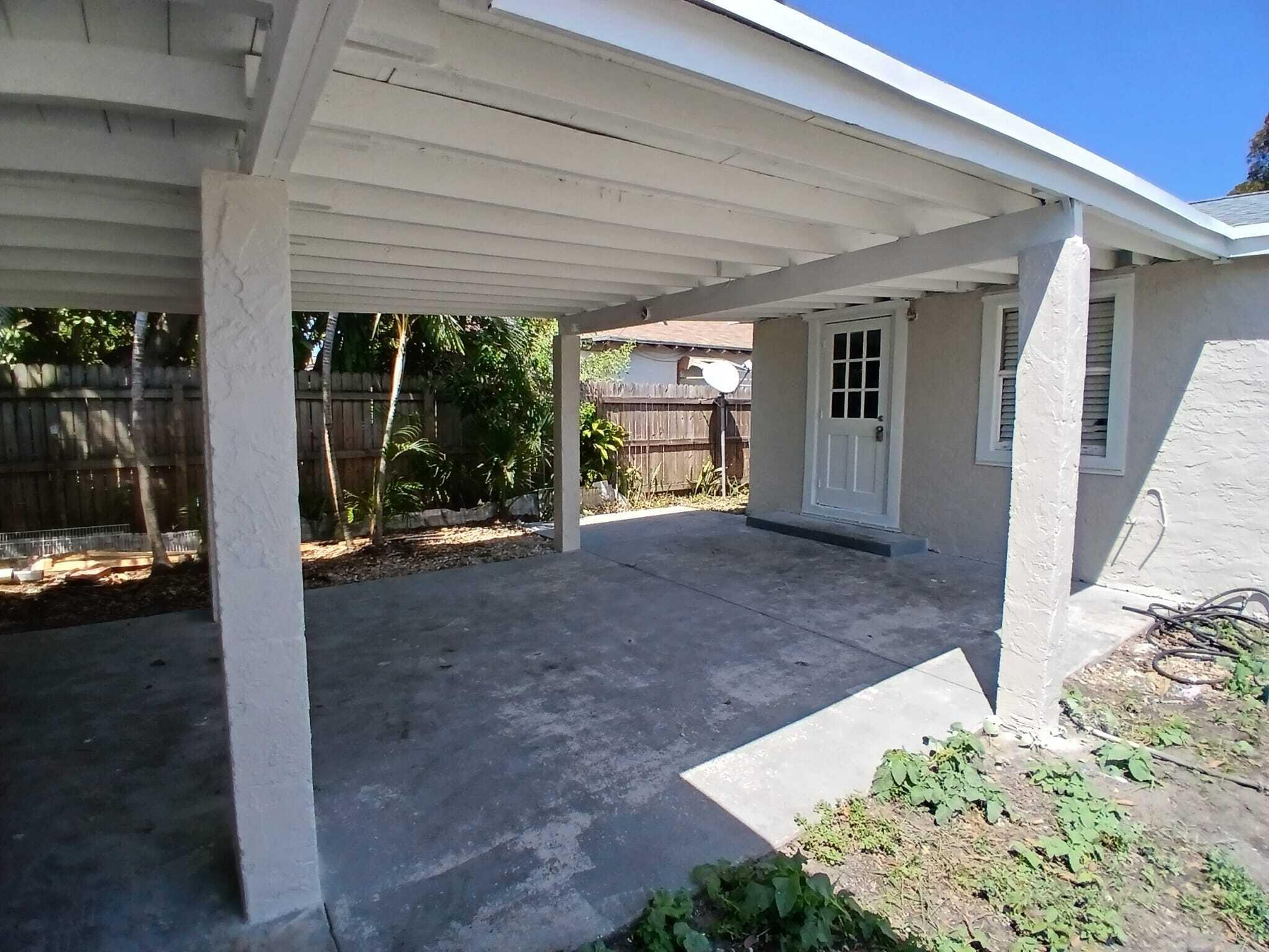 Homes for sale in West Palm Beach, FL | 5815 Garden Avenue, West Palm Beach, FL 33405 | MLS# R11123735