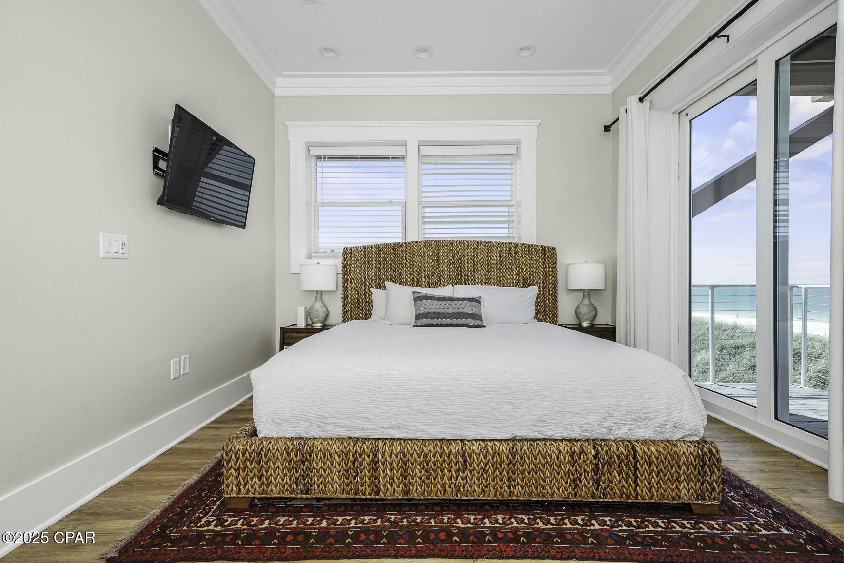 Listing photo id 37 for 149 Sapodilla Lane