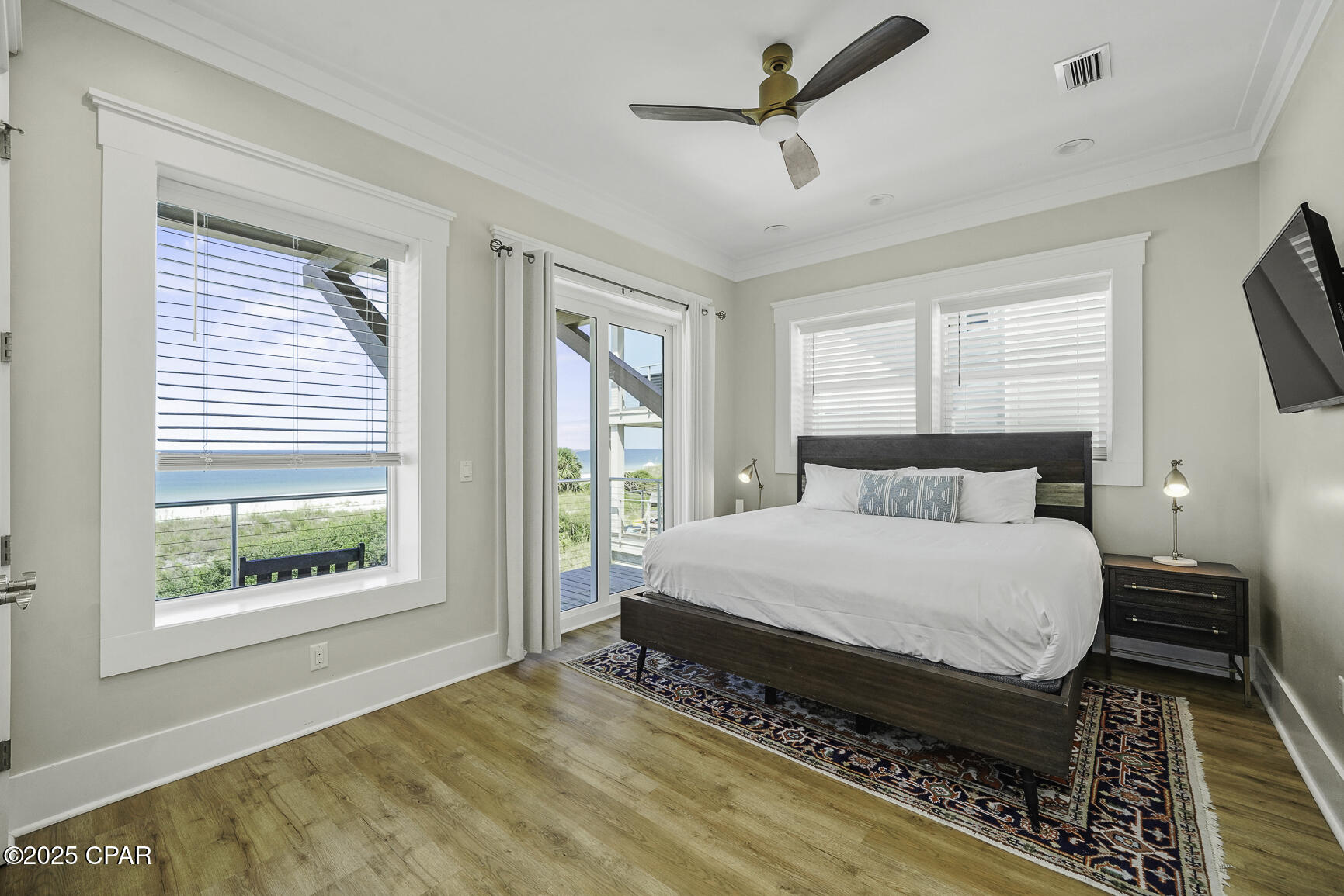 Listing photo id 40 for 149 Sapodilla Lane