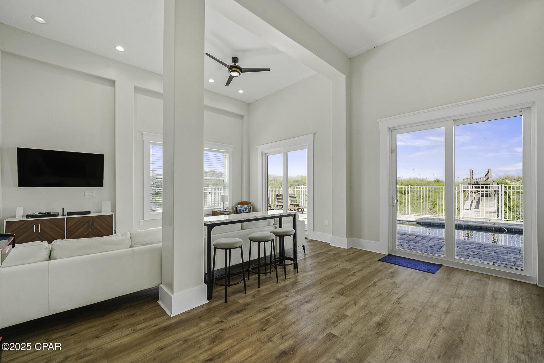 Listing photo id 45 for 149 Sapodilla Lane