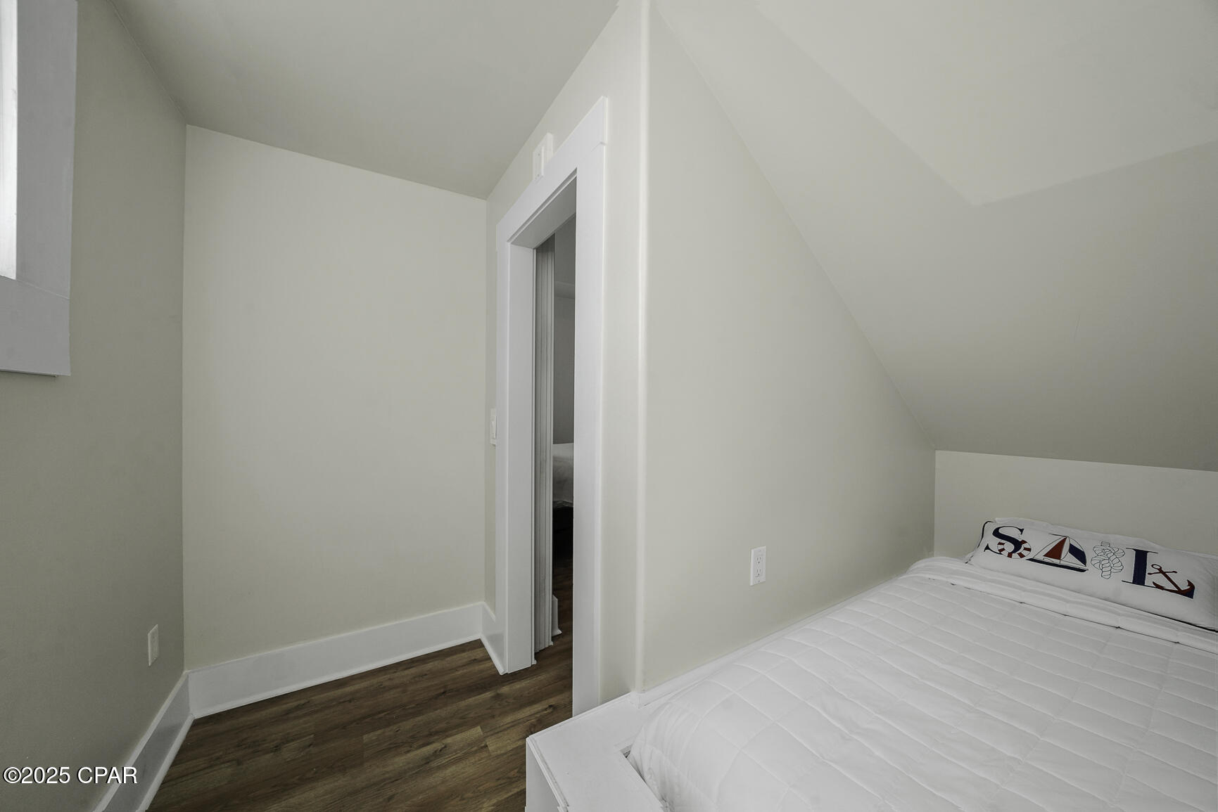 Listing photo id 57 for 149 Sapodilla Lane