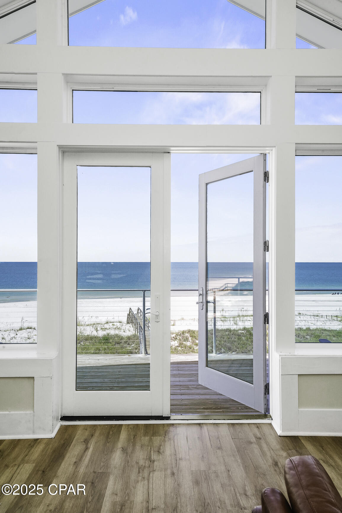 Listing photo id 7 for 149 Sapodilla Lane