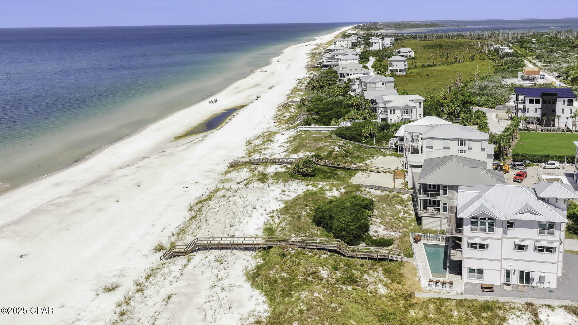 Listing photo id 79 for 149 Sapodilla Lane