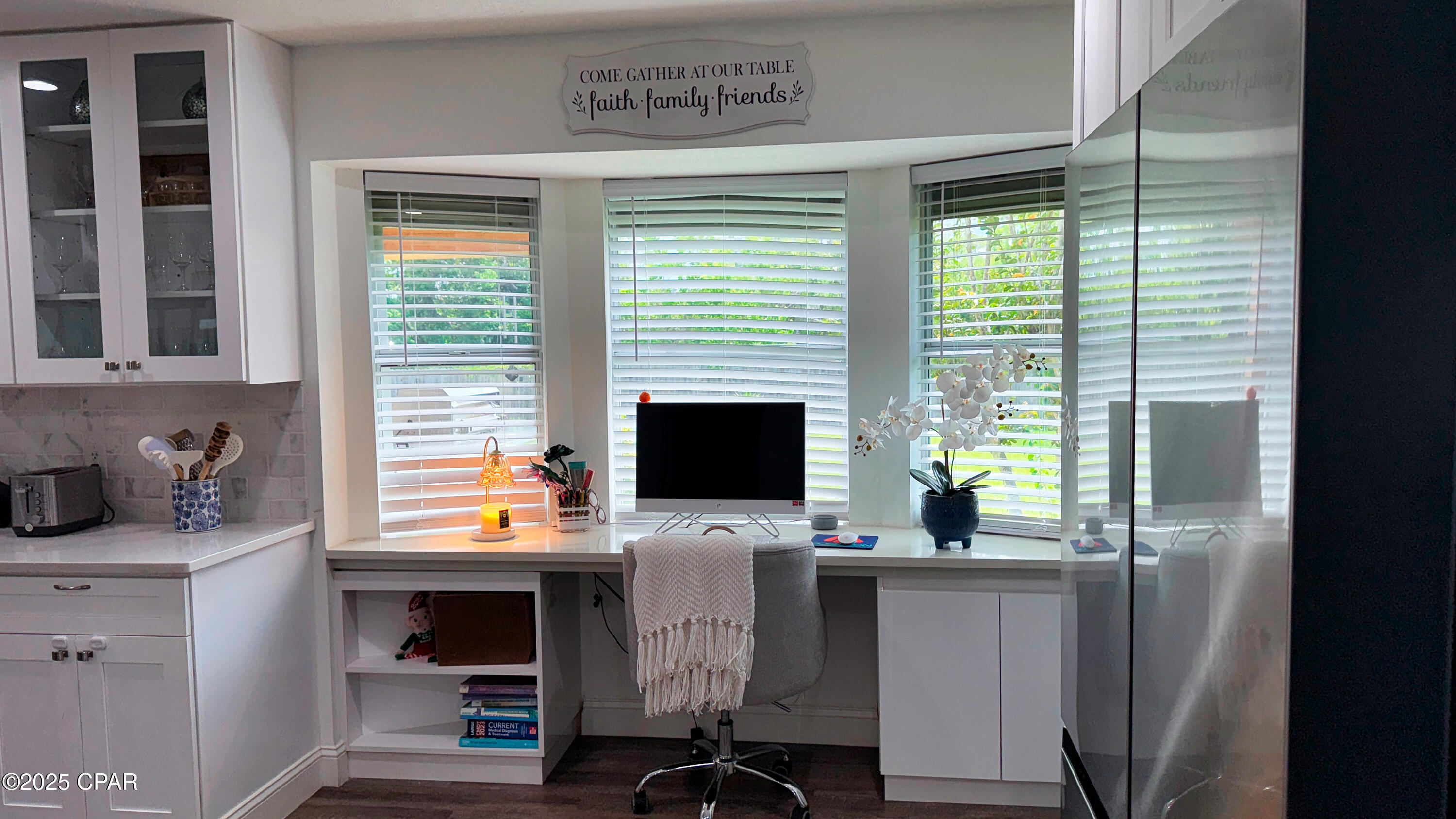 Image 23 For 815 Plantation Way