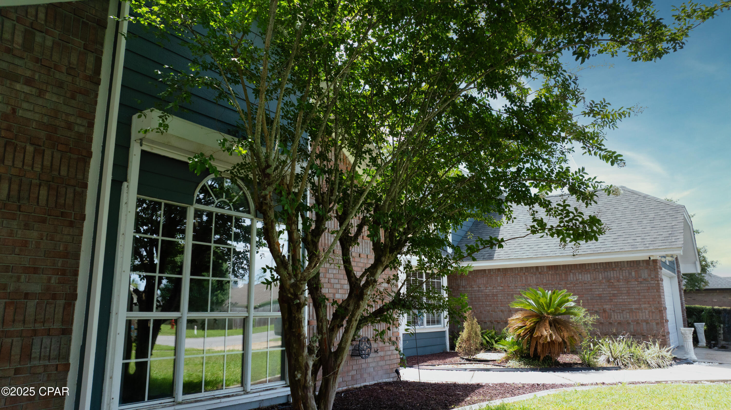 Image 6 For 815 Plantation Way