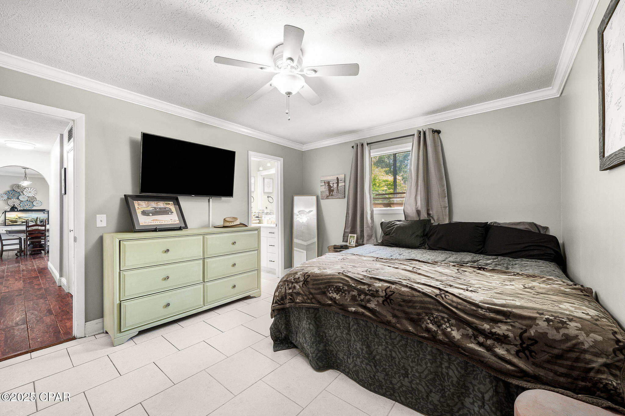 Image 15 For 3701 Lee Street A&b