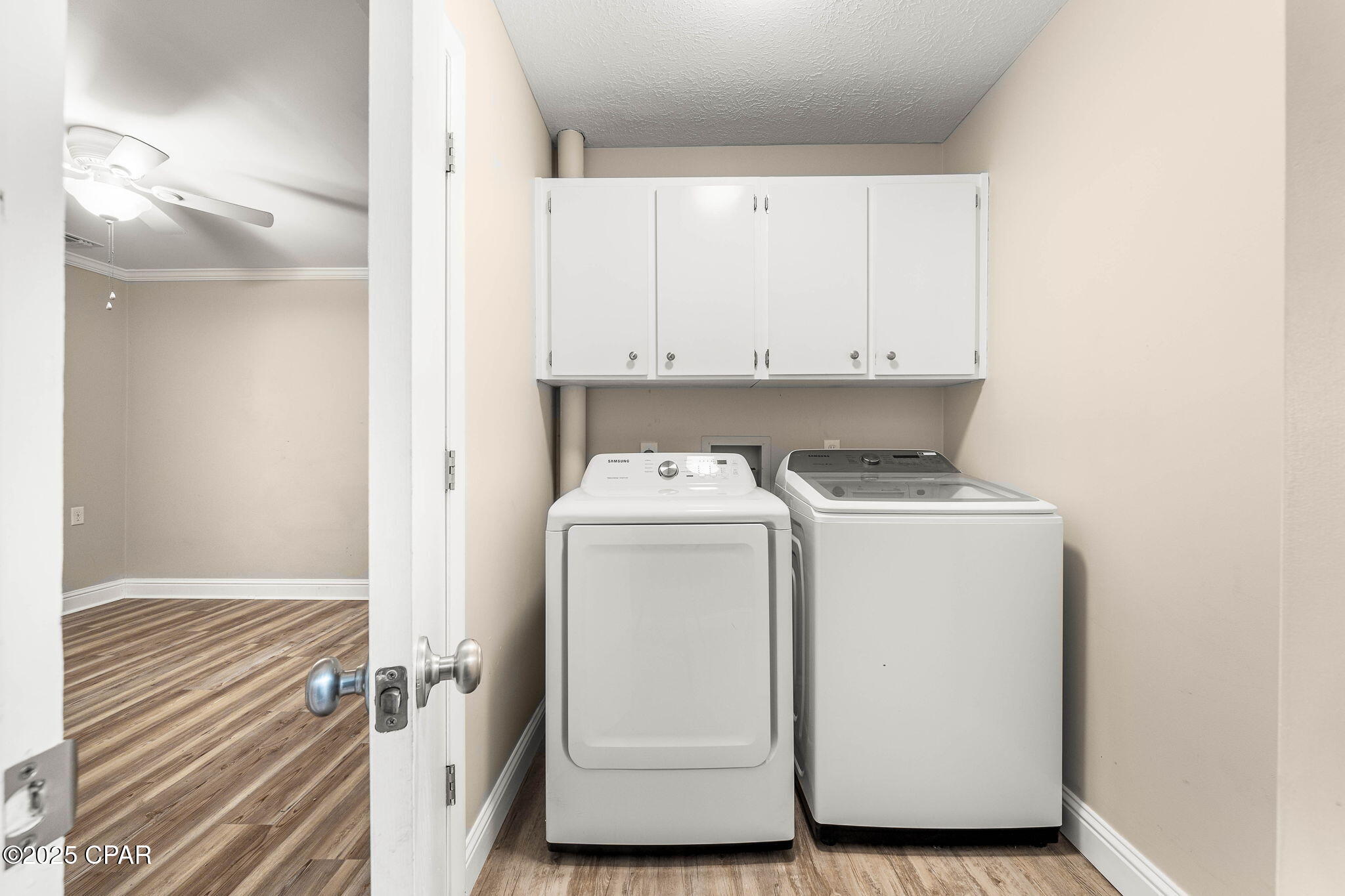 Image 48 For 3701 Lee Street A&b