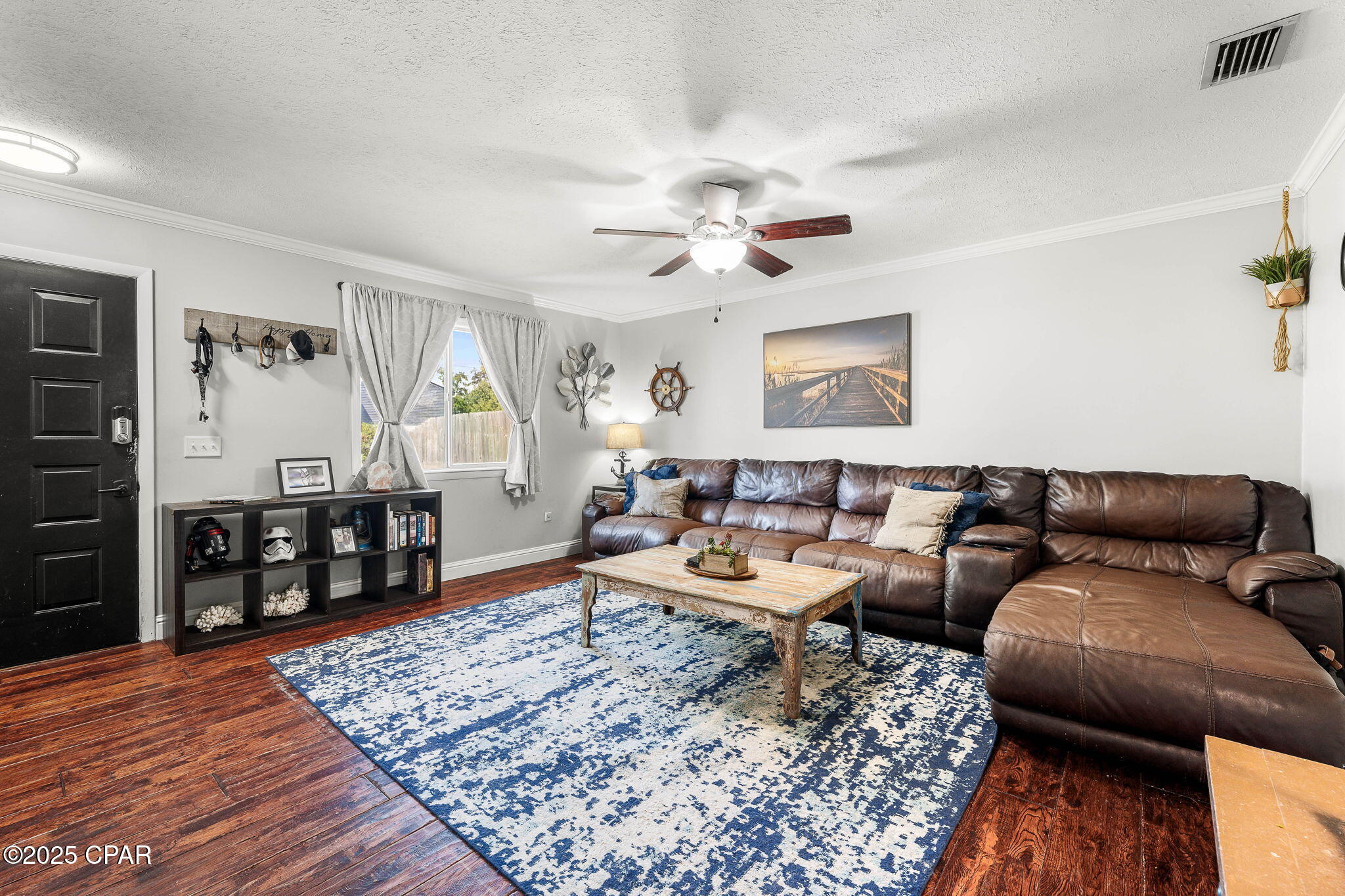 Image 7 For 3701 Lee Street A&b