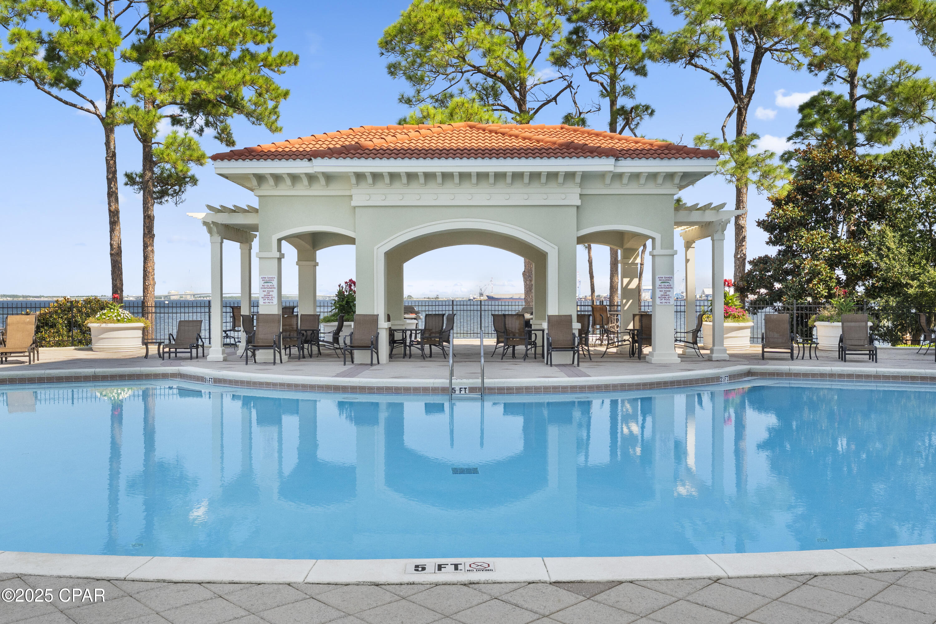 Image 3 For 2400 Grandiflora Boulevard E409