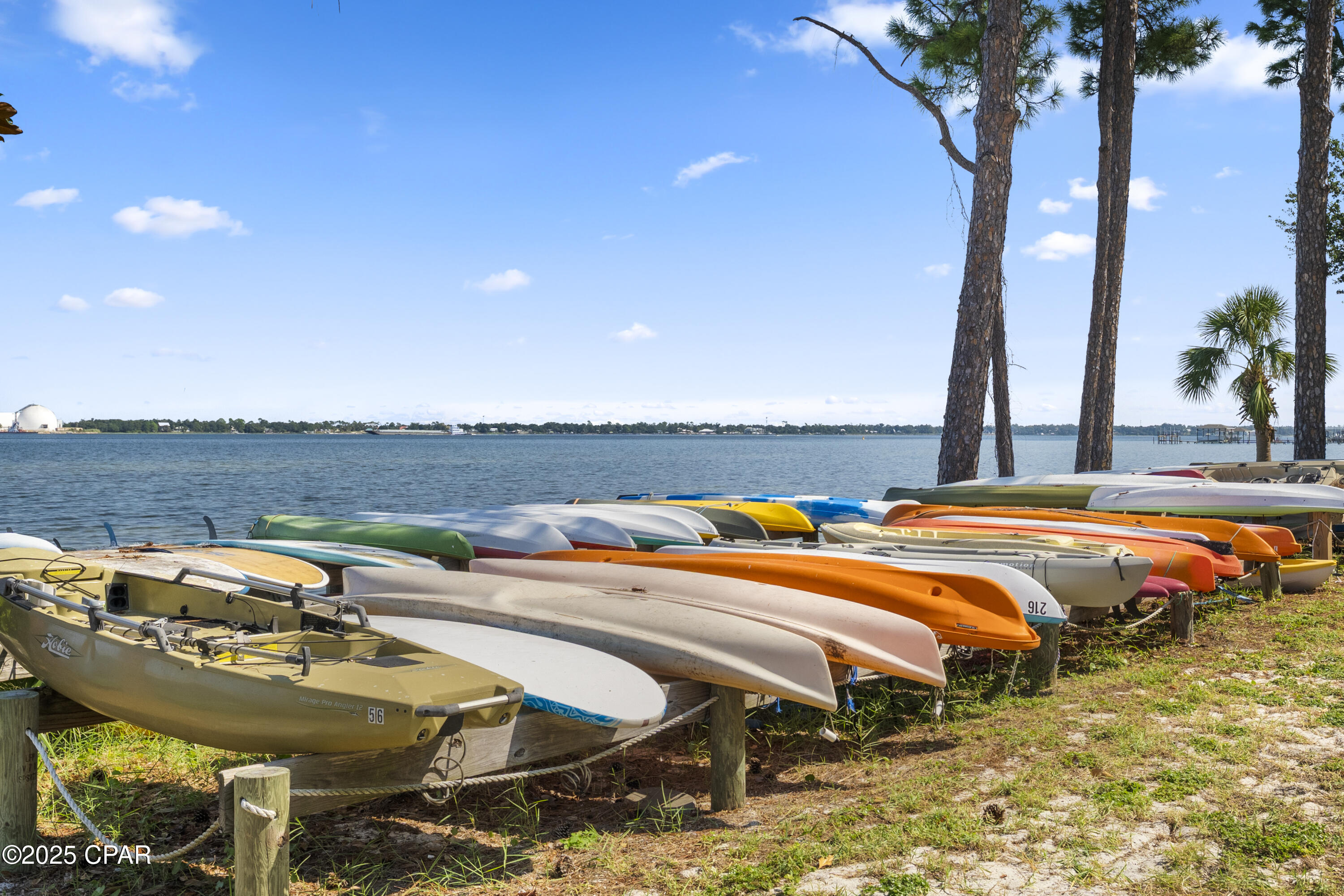 Image 41 For 2400 Grandiflora Boulevard E409