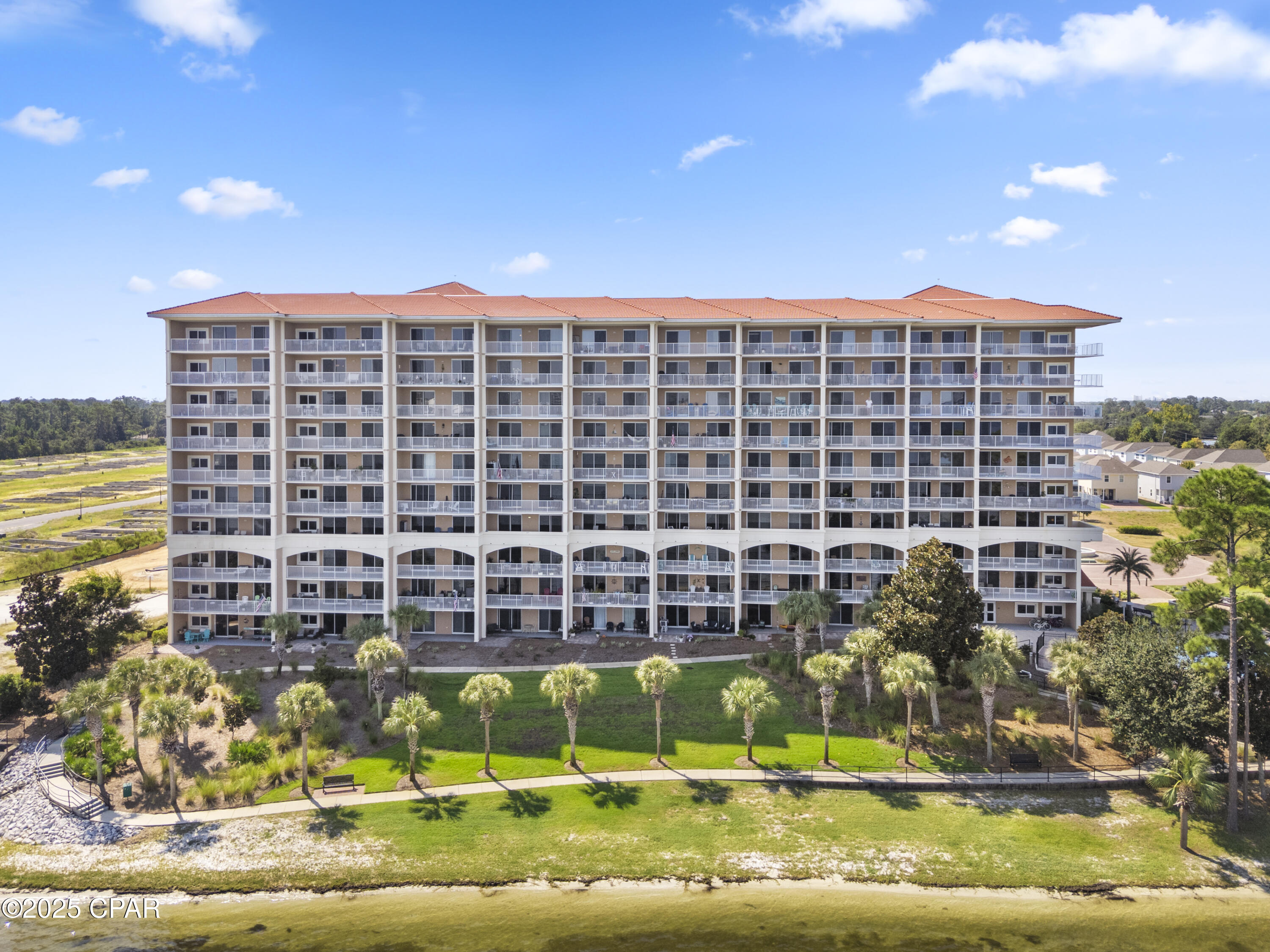 Image 6 For 2400 Grandiflora Boulevard E409