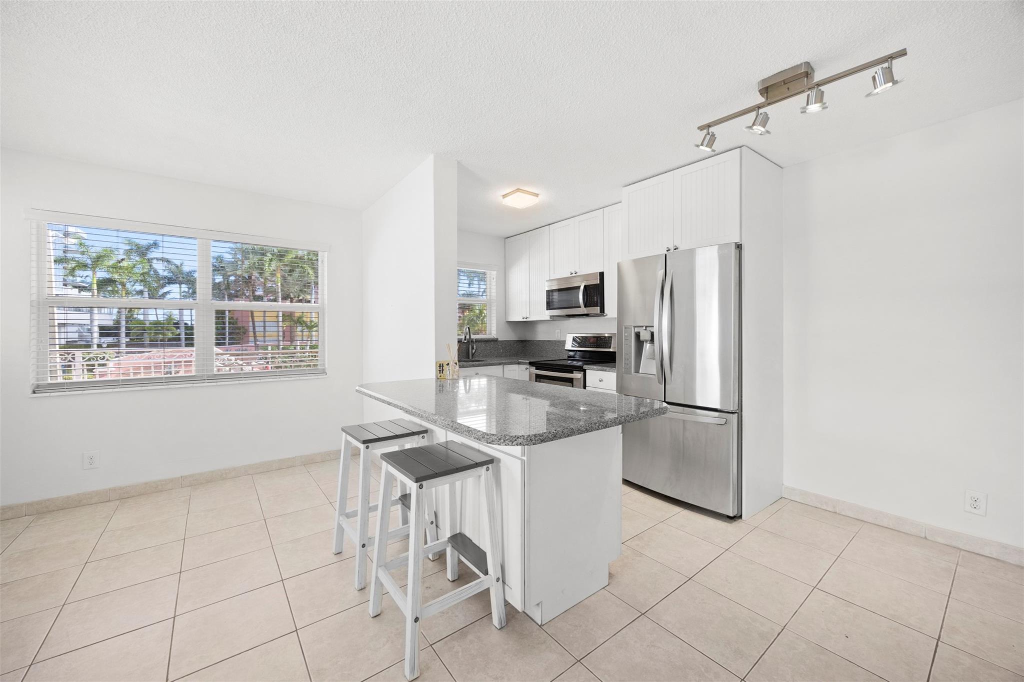 Twenty-One Twenty-One Con