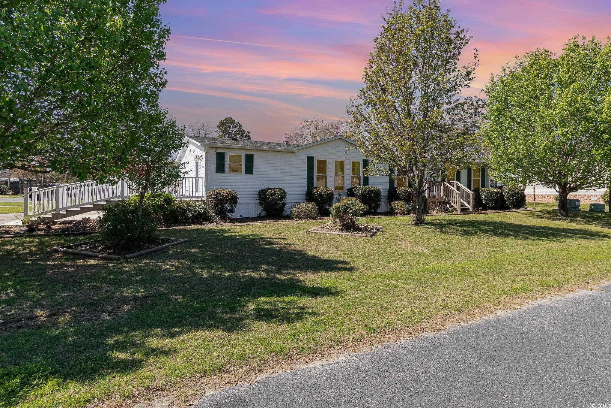 832 Rusty Anchor Ct. Murrells Inlet, SC 29576