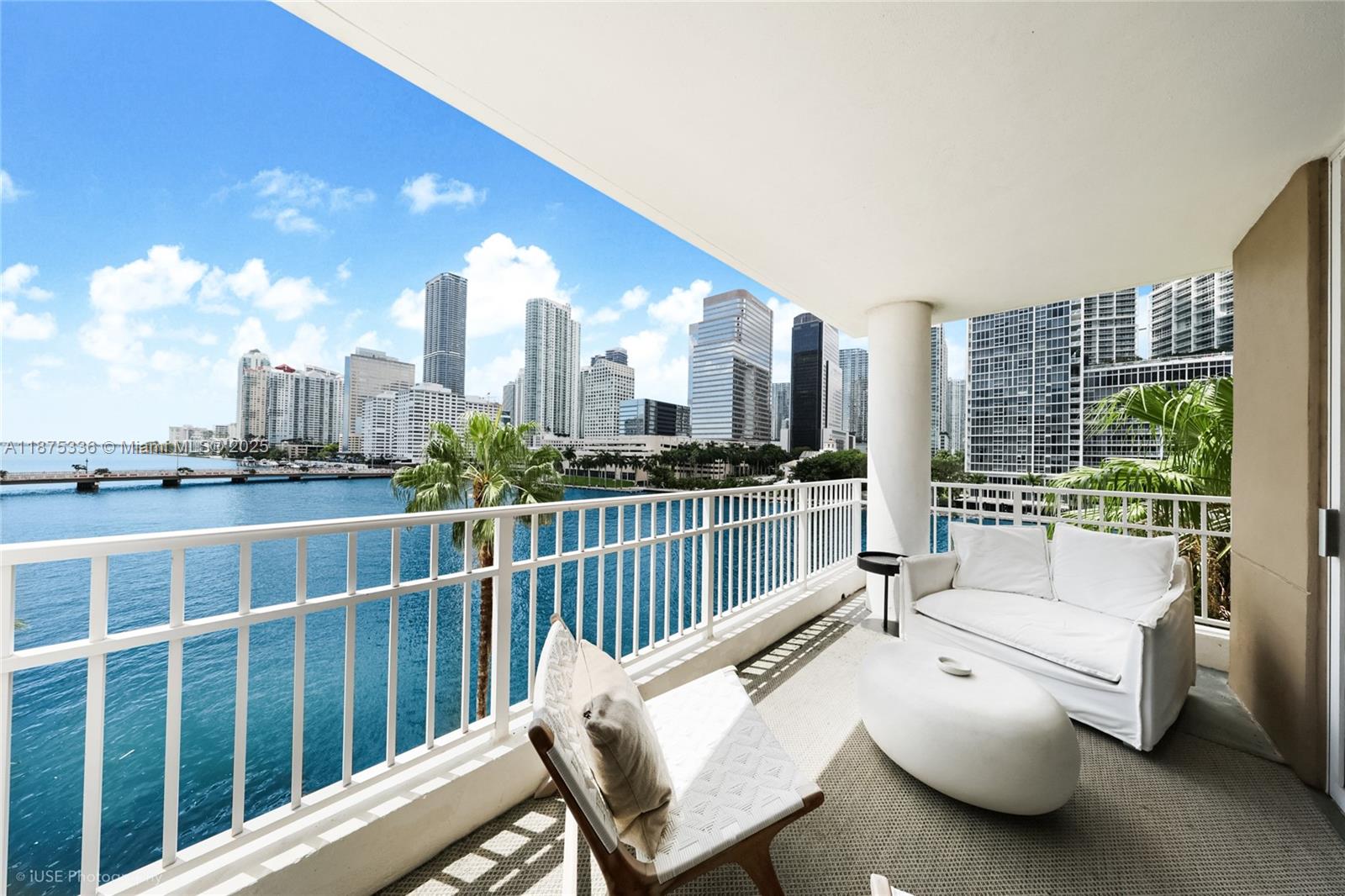 Condo for Sale in Miami, FL