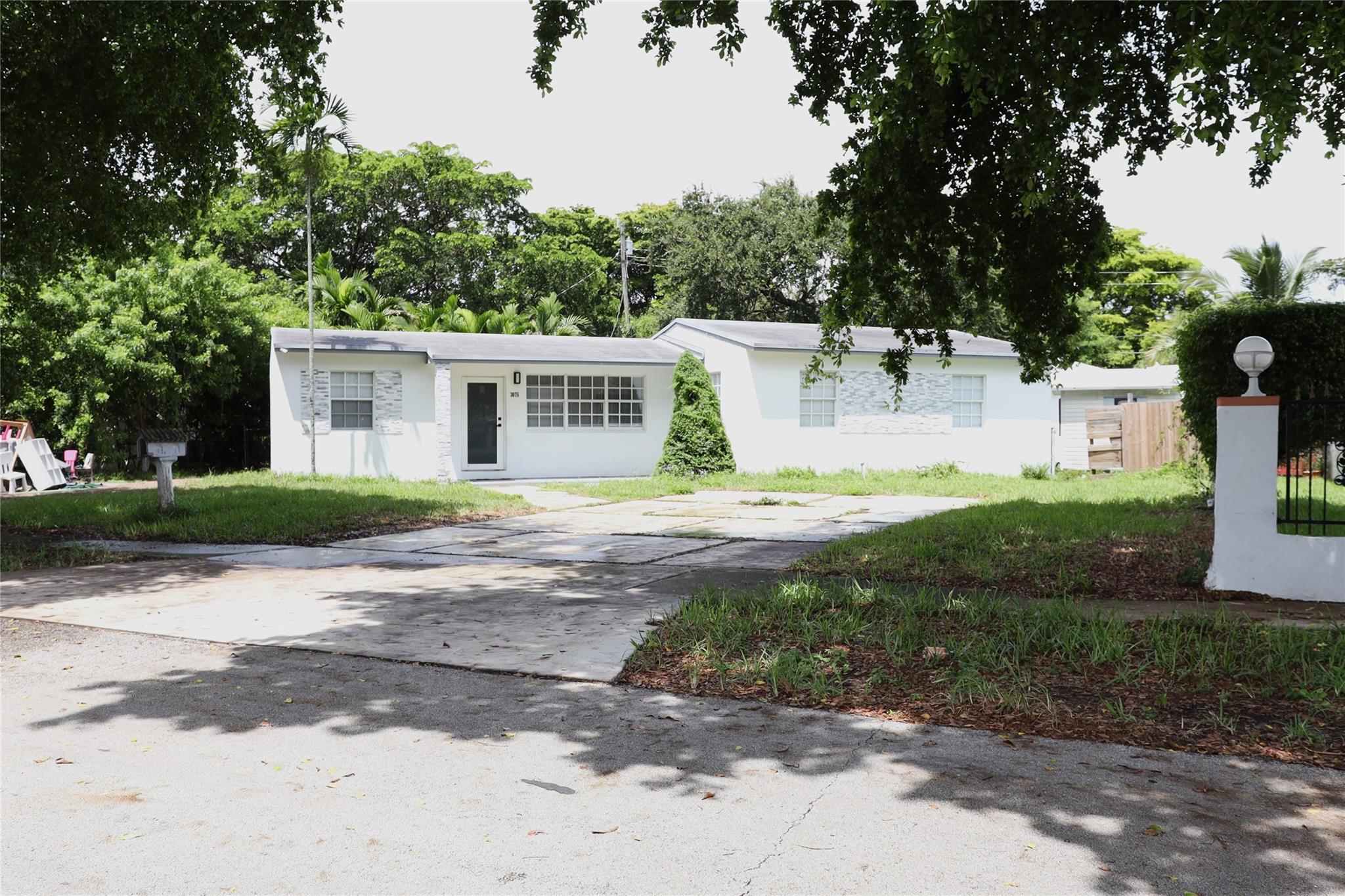 Homes for sale in Miami, FL | 3075 Nw 68th St, Miami, FL 33147 | MLS# F10526341