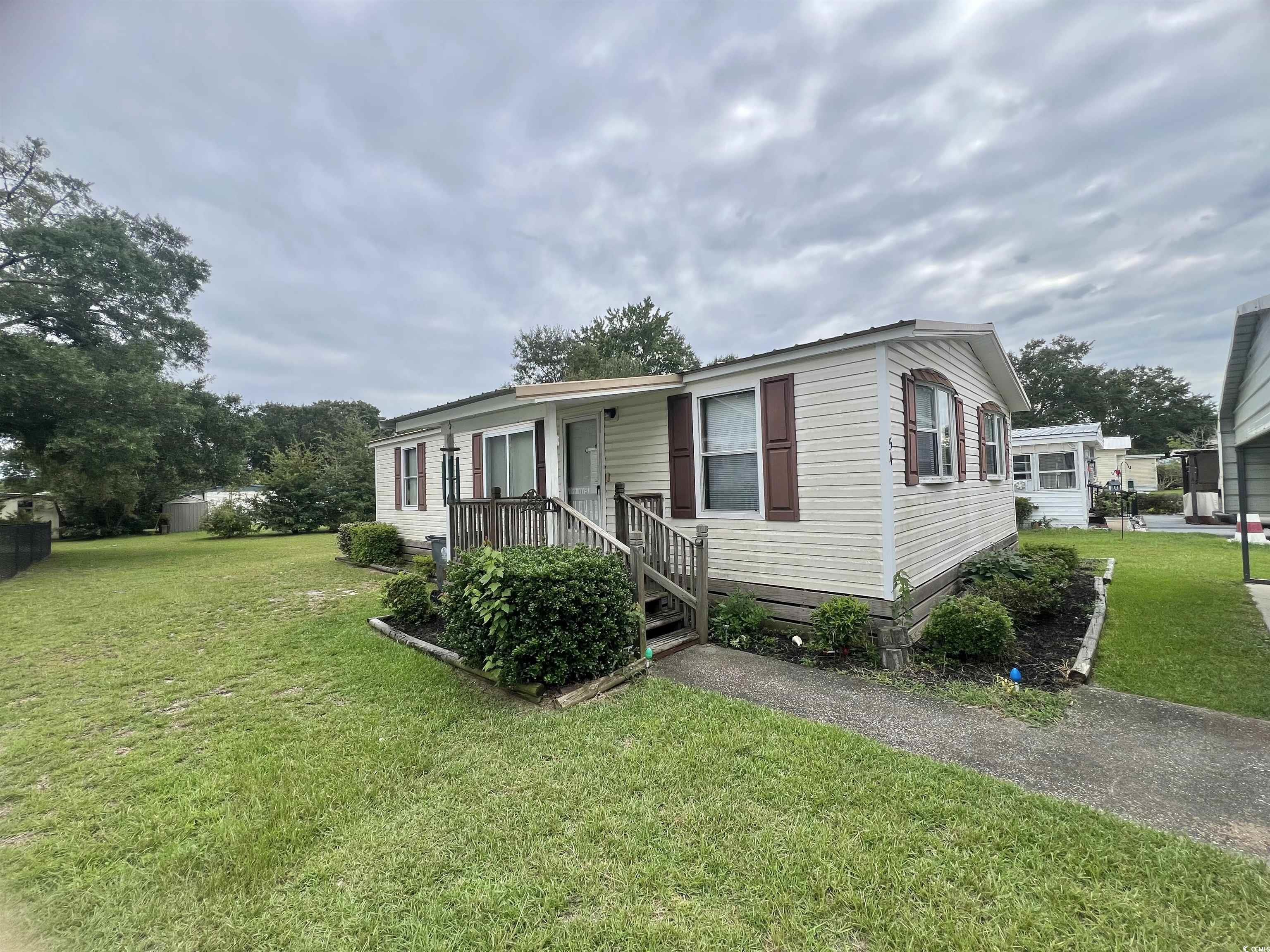 Homes for sale in Murrells Inlet, SC | 54 Crooked Island Circle, Murrells Inlet, SC 29576 | MLS# 2522614