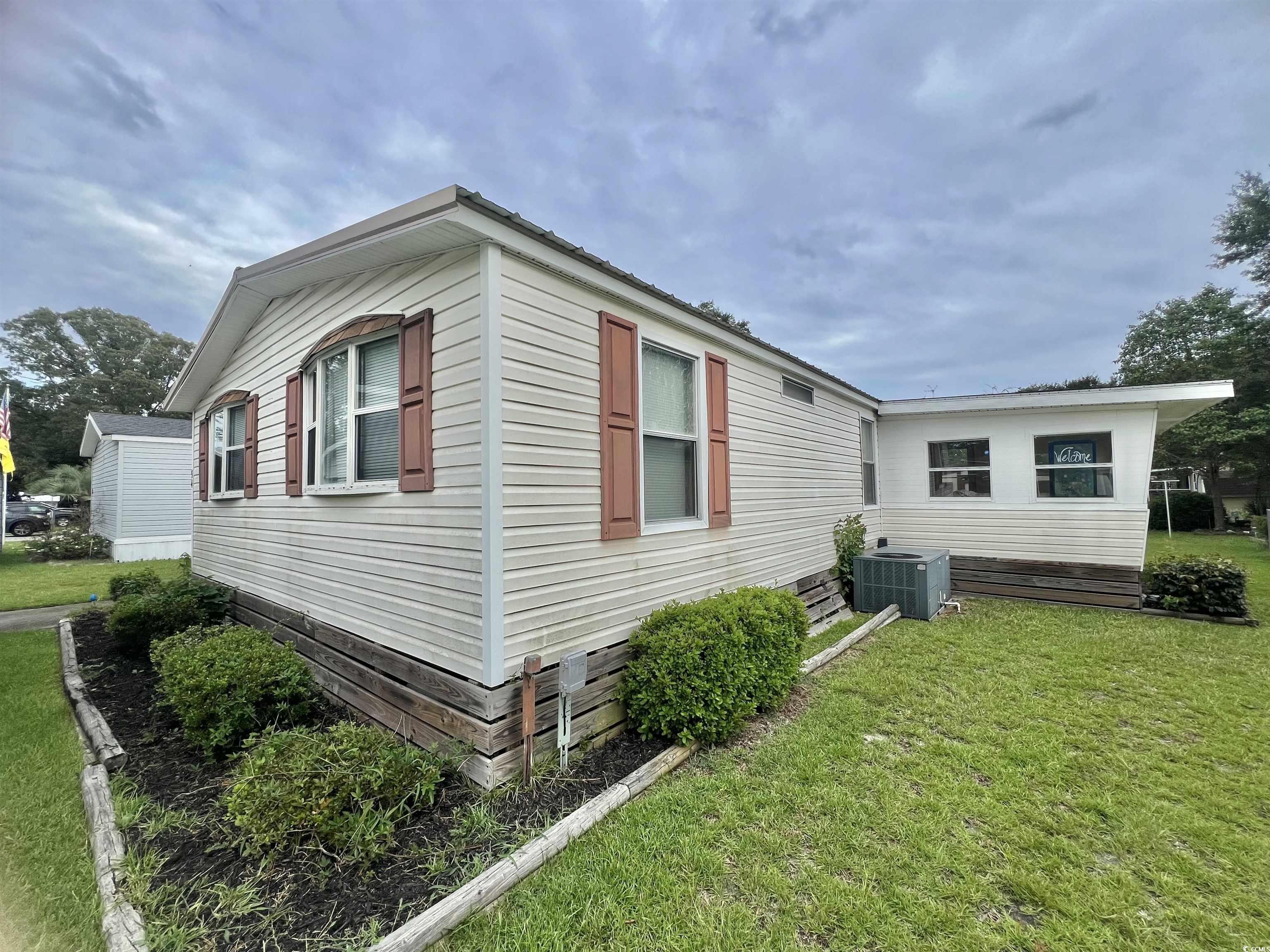 Homes for sale in Murrells Inlet, SC | 54 Crooked Island Circle, Murrells Inlet, SC 29576 | MLS# 2522614