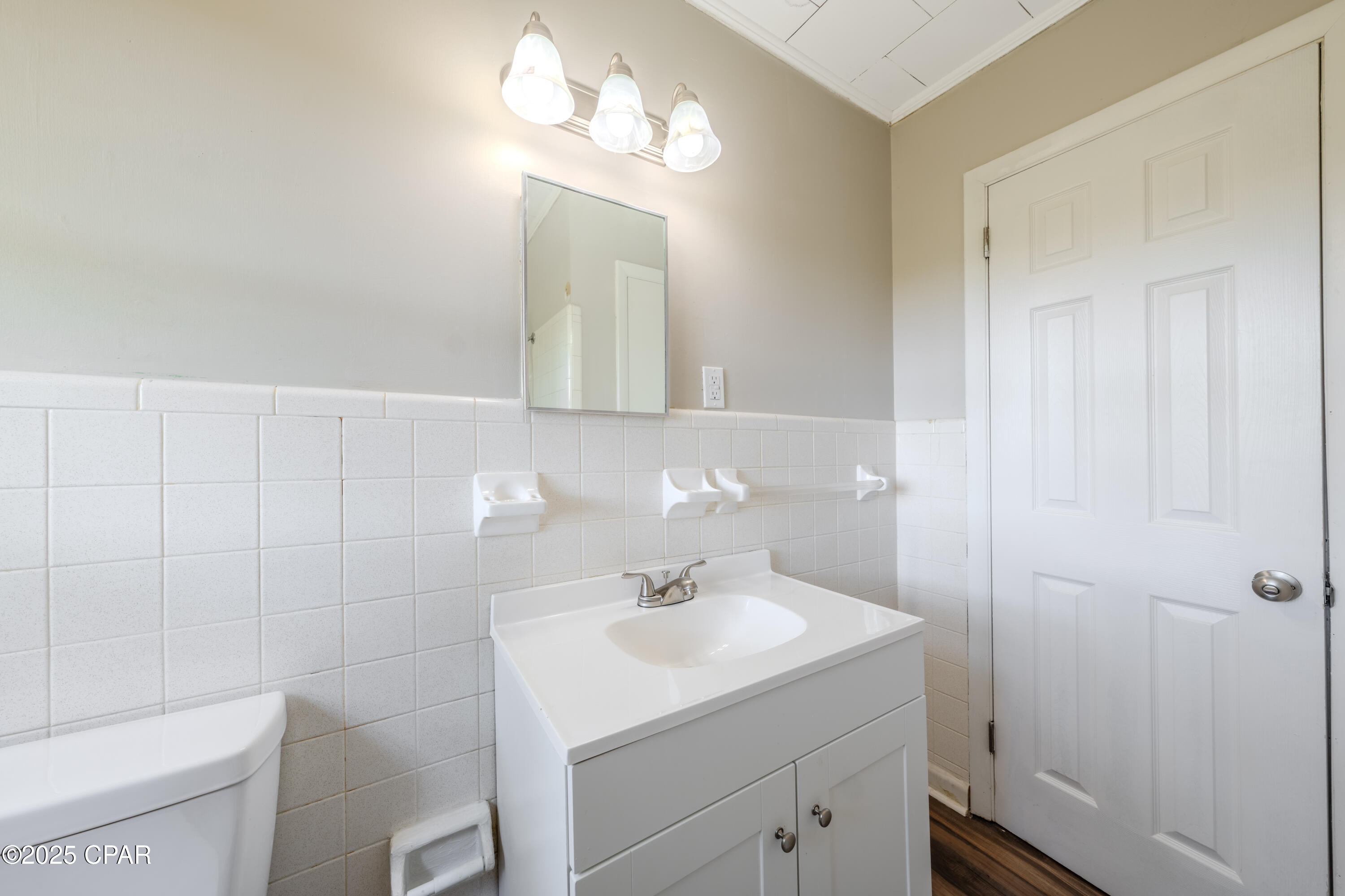 Image 17 For 3023 Clearmont Road