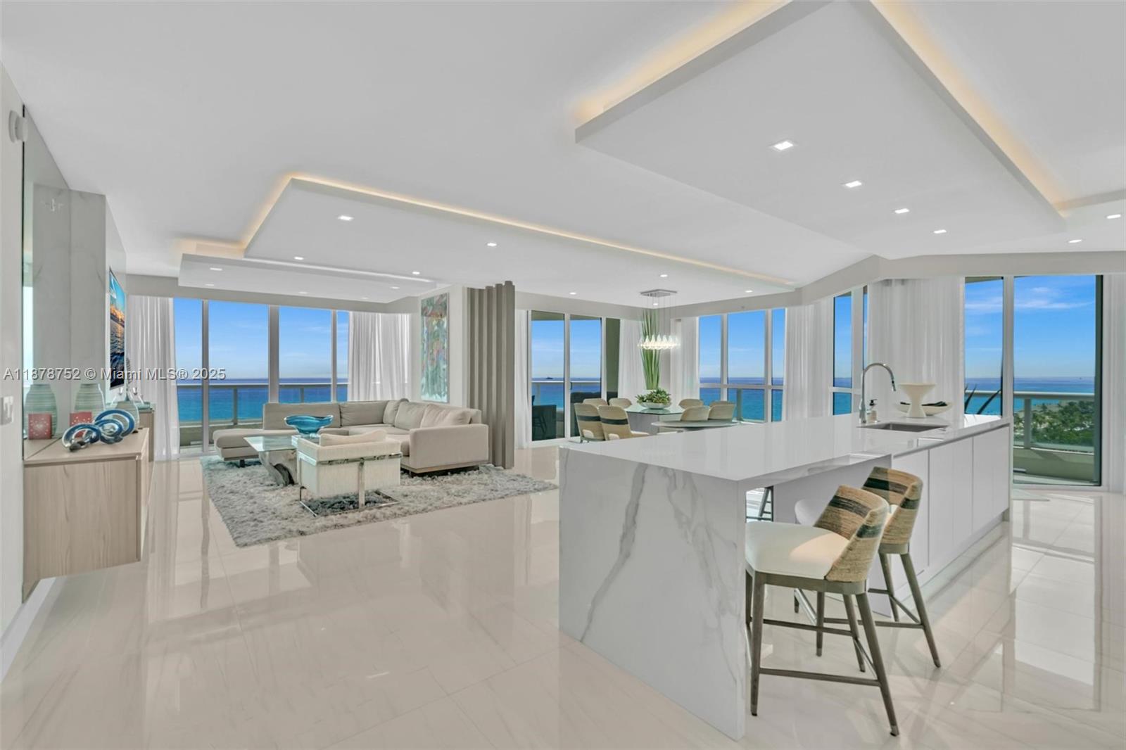 Las Olas Beach Club Condo
