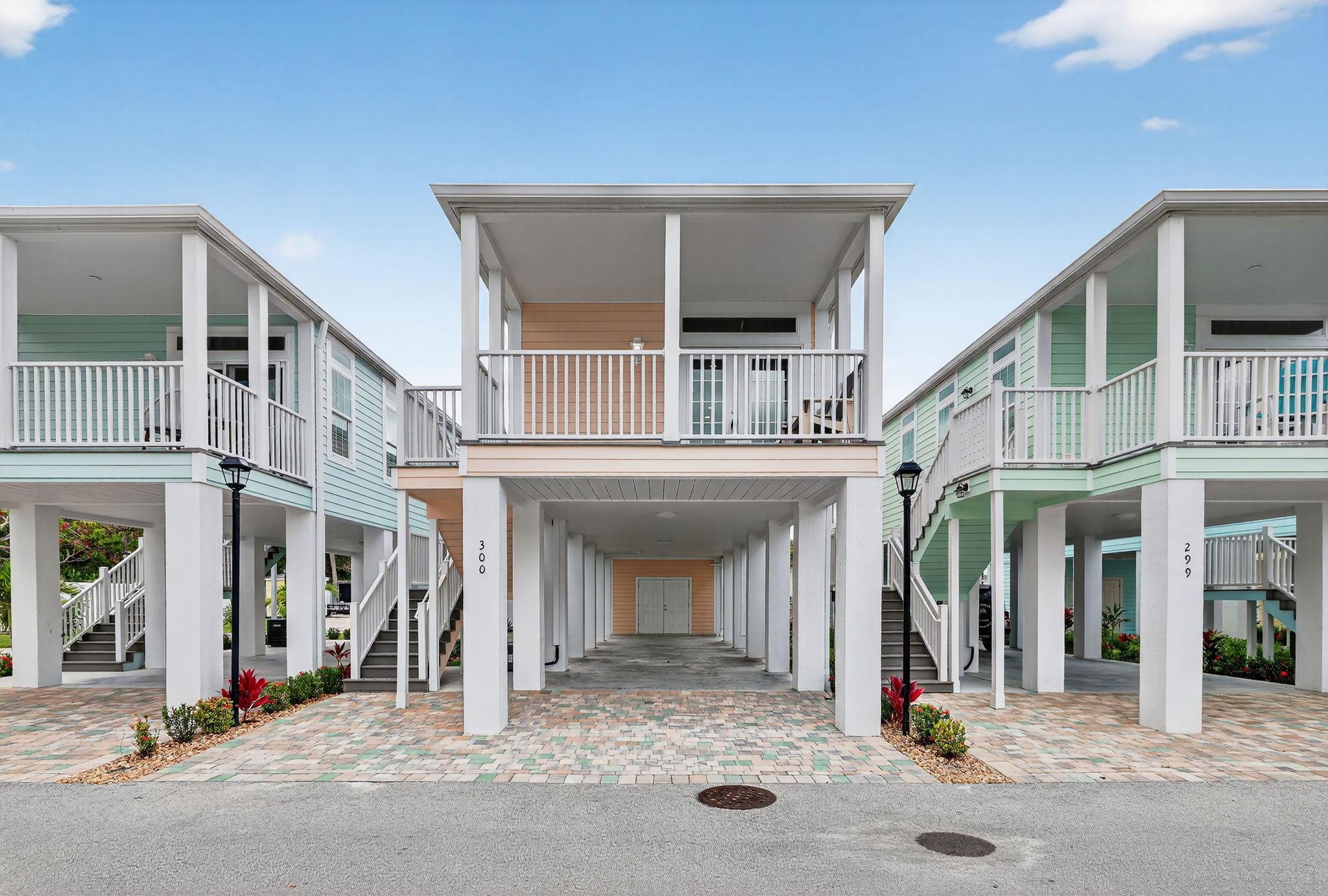 Homes for sale in Jensen Beach, FL | 300 Ne Coastal Dr, Jensen Beach, FL 34957 | MLS# R11124018