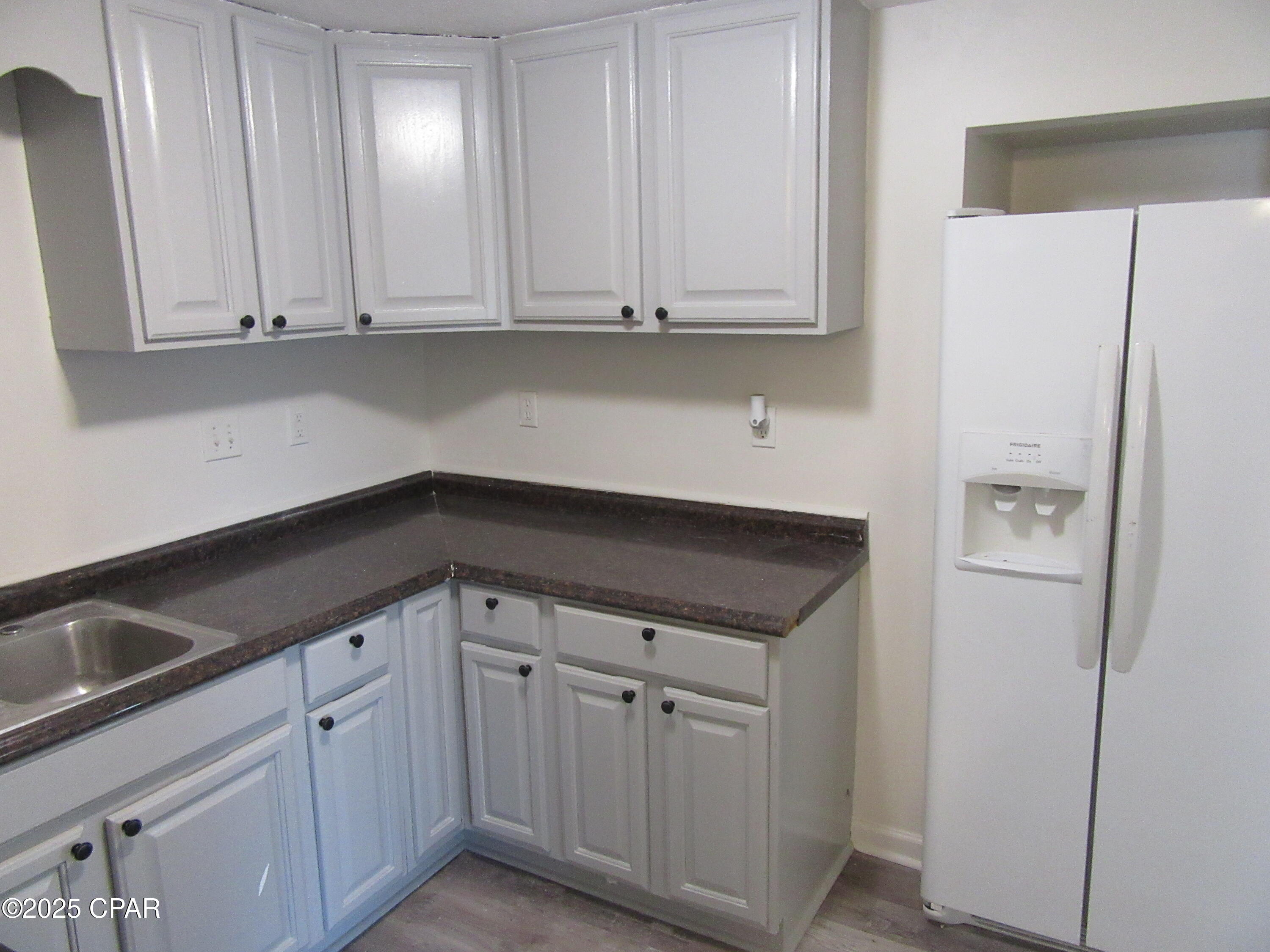 Image 12 For 237 Helen Avenue #c