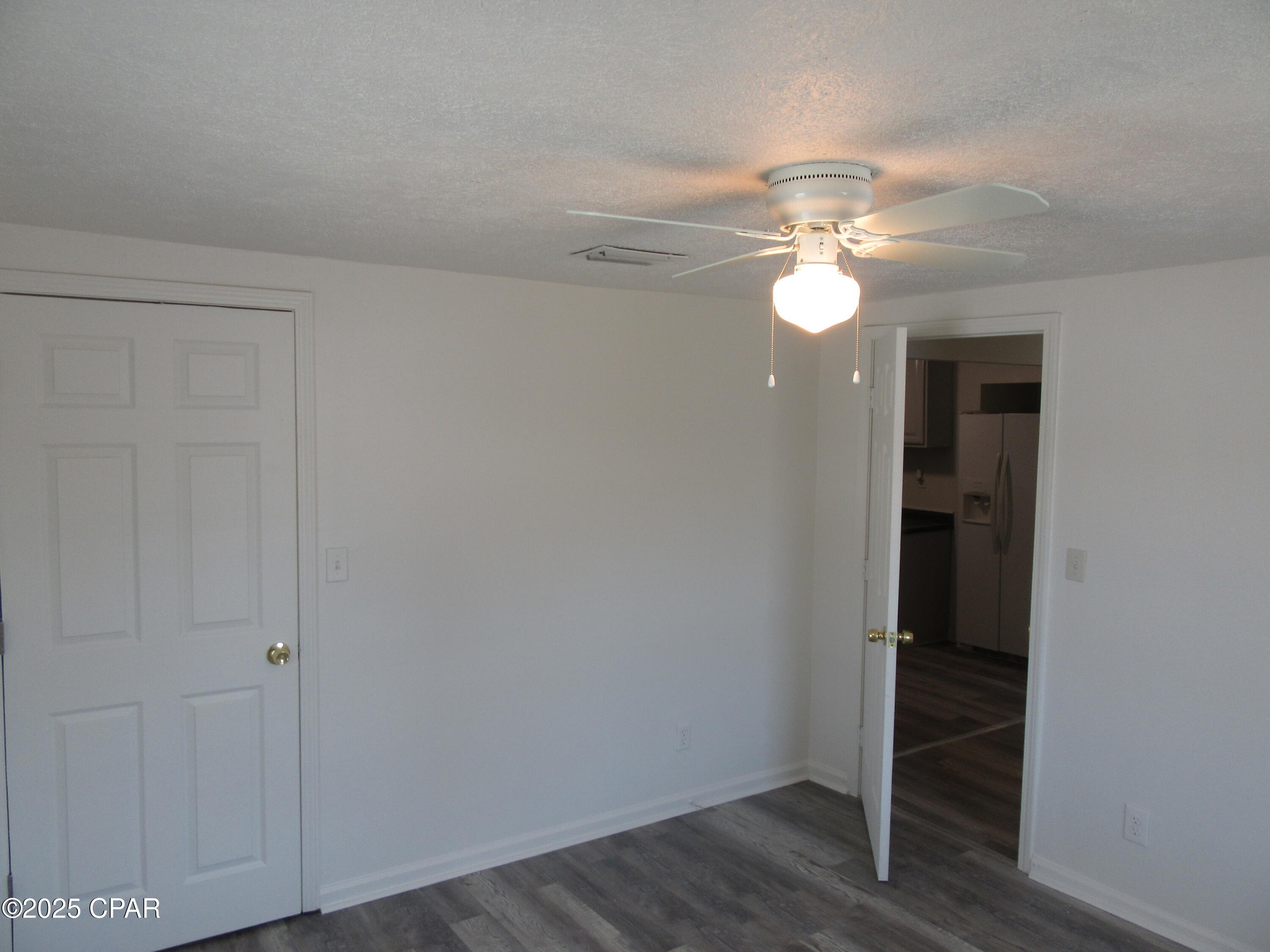 Image 16 For 237 Helen Avenue #c