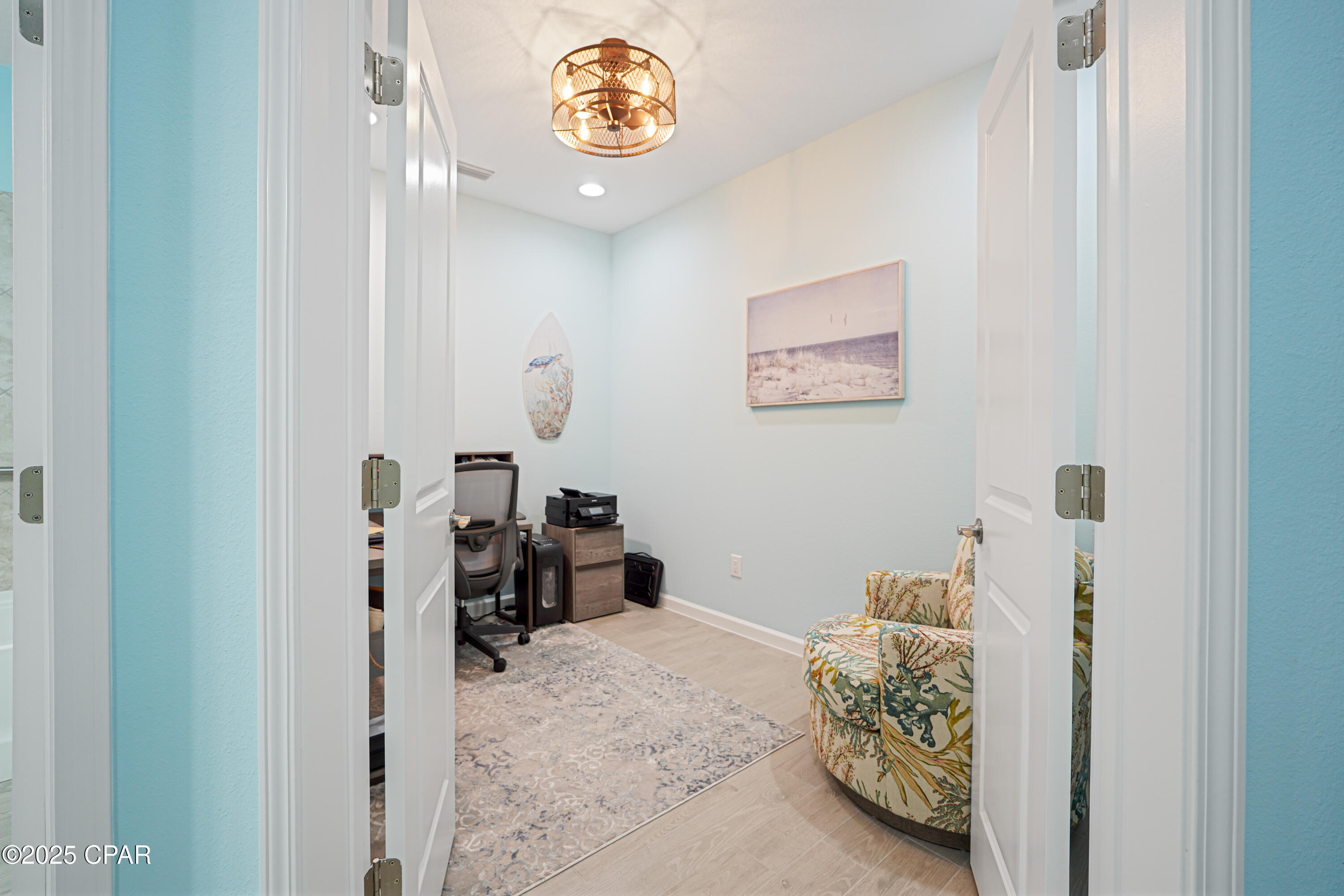 Image 32 For 8463 Dreams Float Court