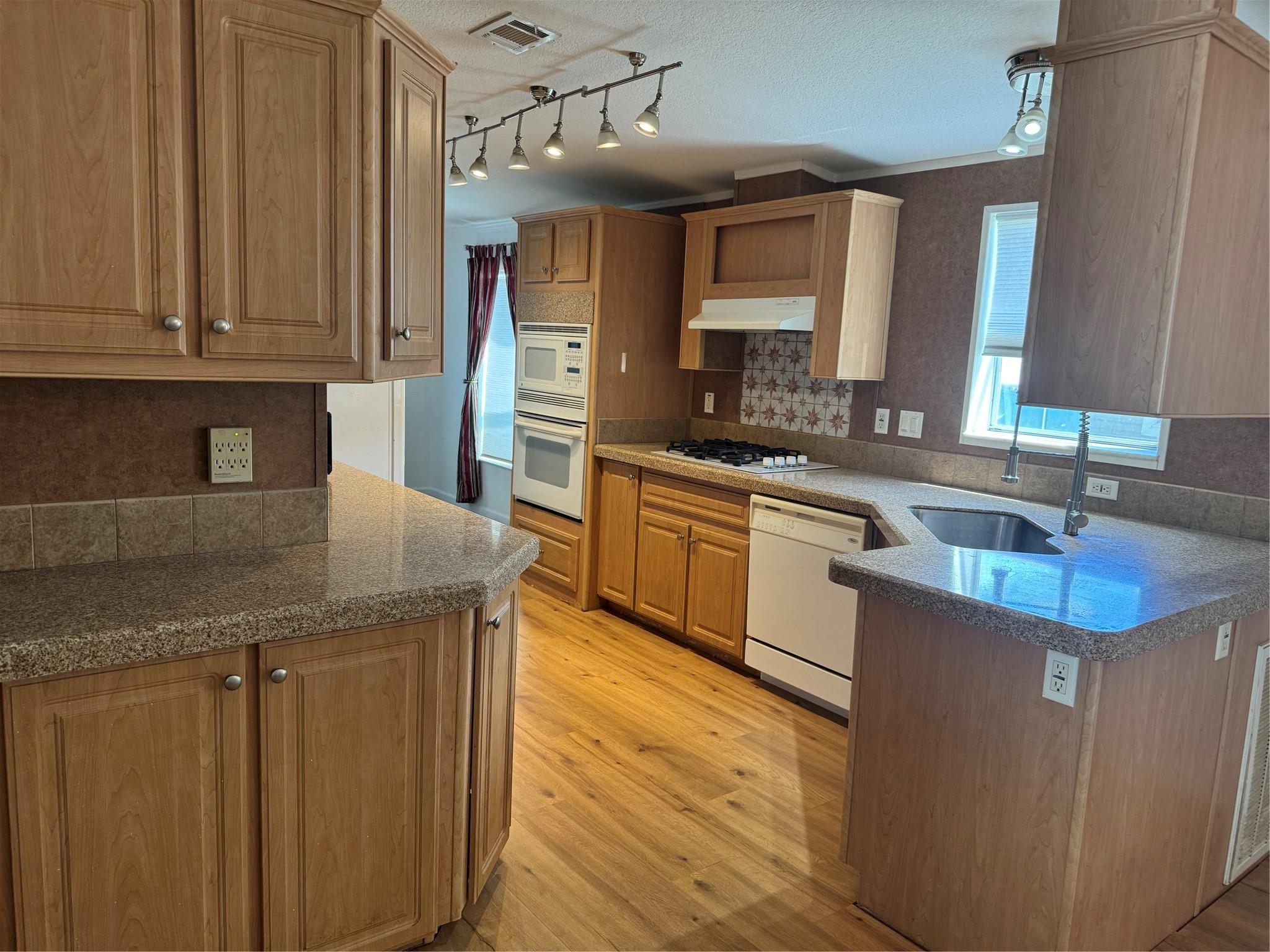 Heritage Park 103-50 B